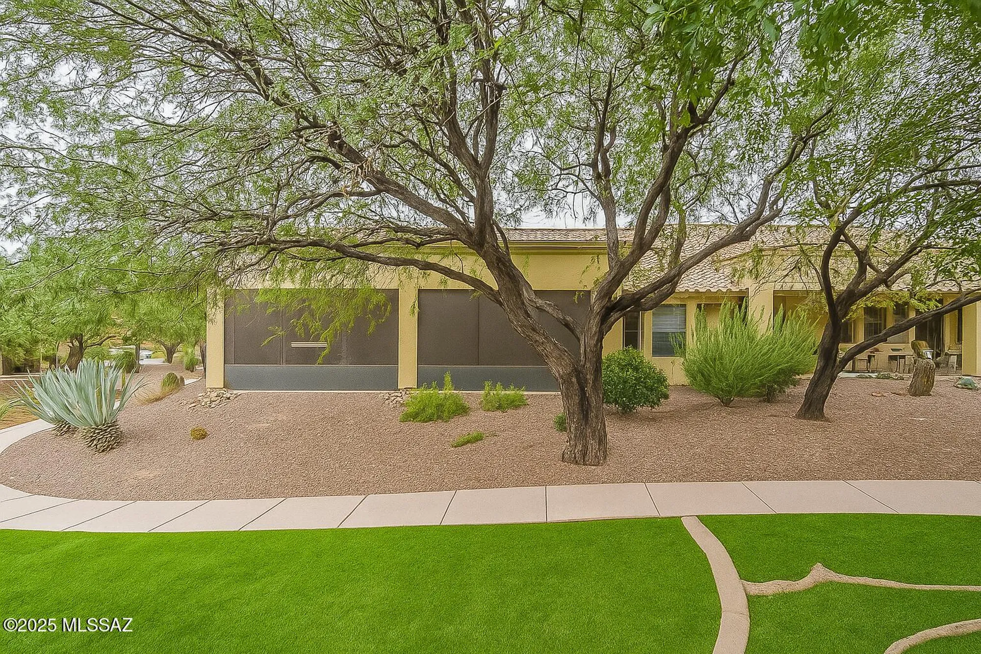Property Slideshow image 37 of 45 | 490 w moorwood st, Green Valley, AZ, 85614