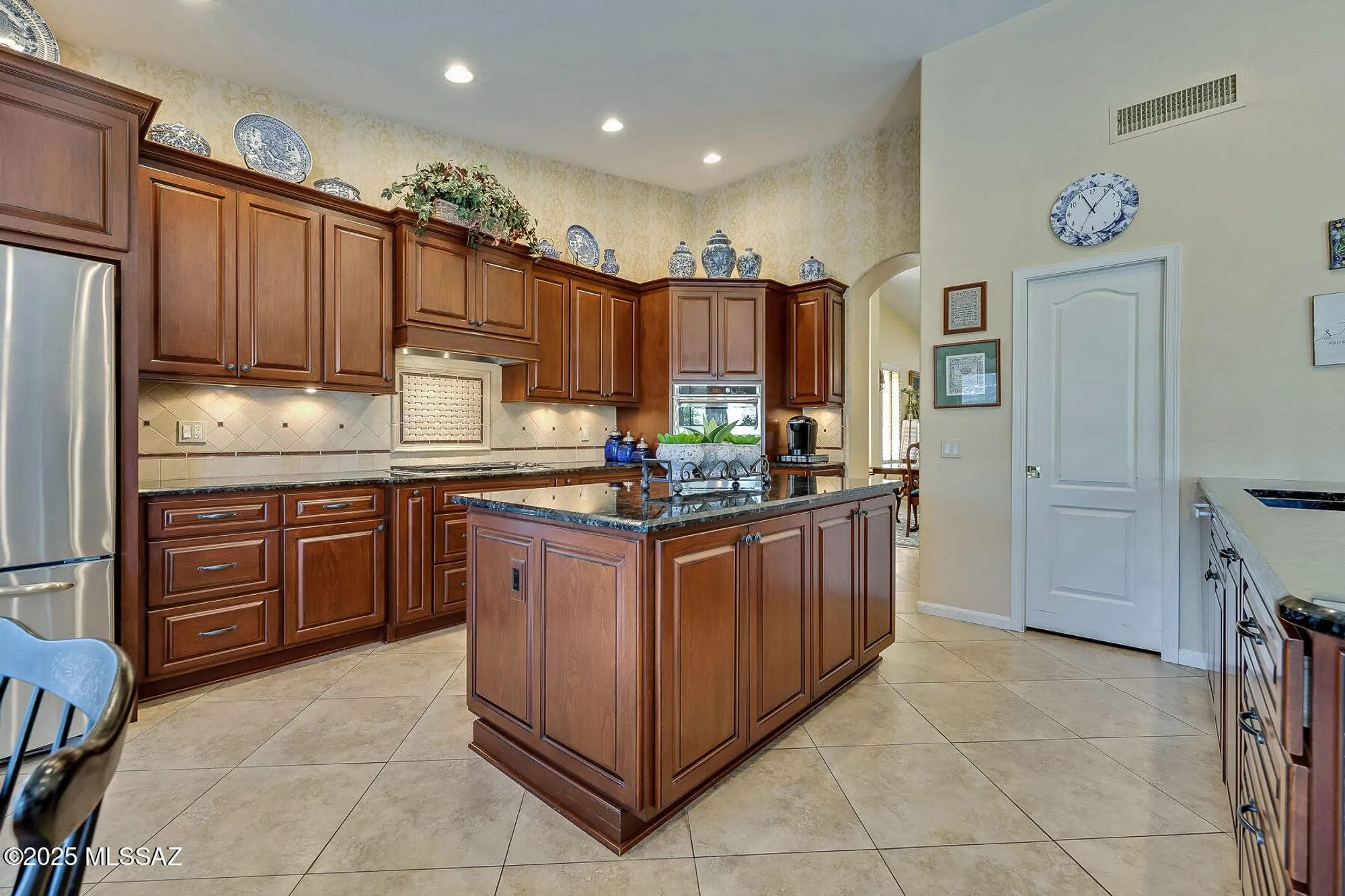 Property Slideshow image 13 of 50 | 37999 s spoon dr, Tucson, AZ, 85739