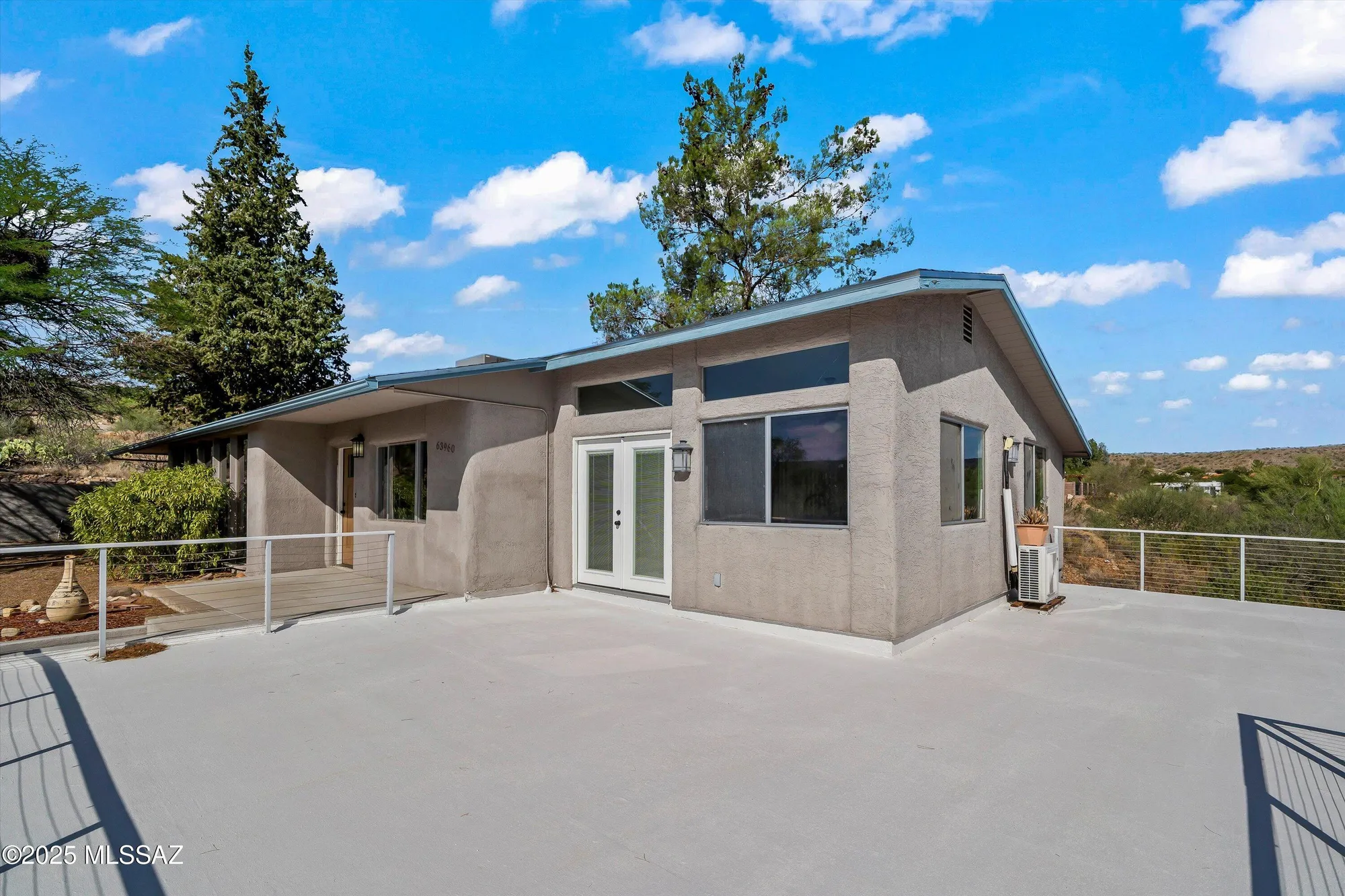 Property Slideshow image 2 of 26 | 63960 e condalia pl, Saddlebrooke, AZ, 85739