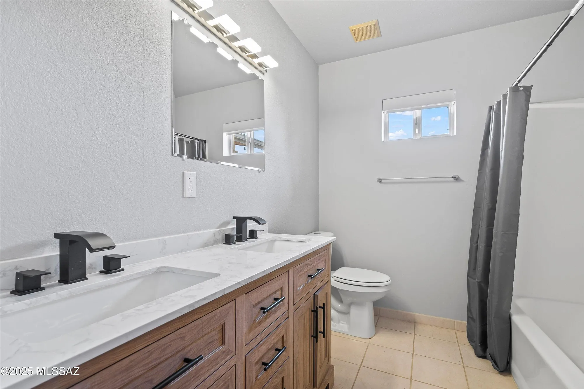 Property Slideshow image 18 of 26 | 63960 e condalia pl, Saddlebrooke, AZ, 85739