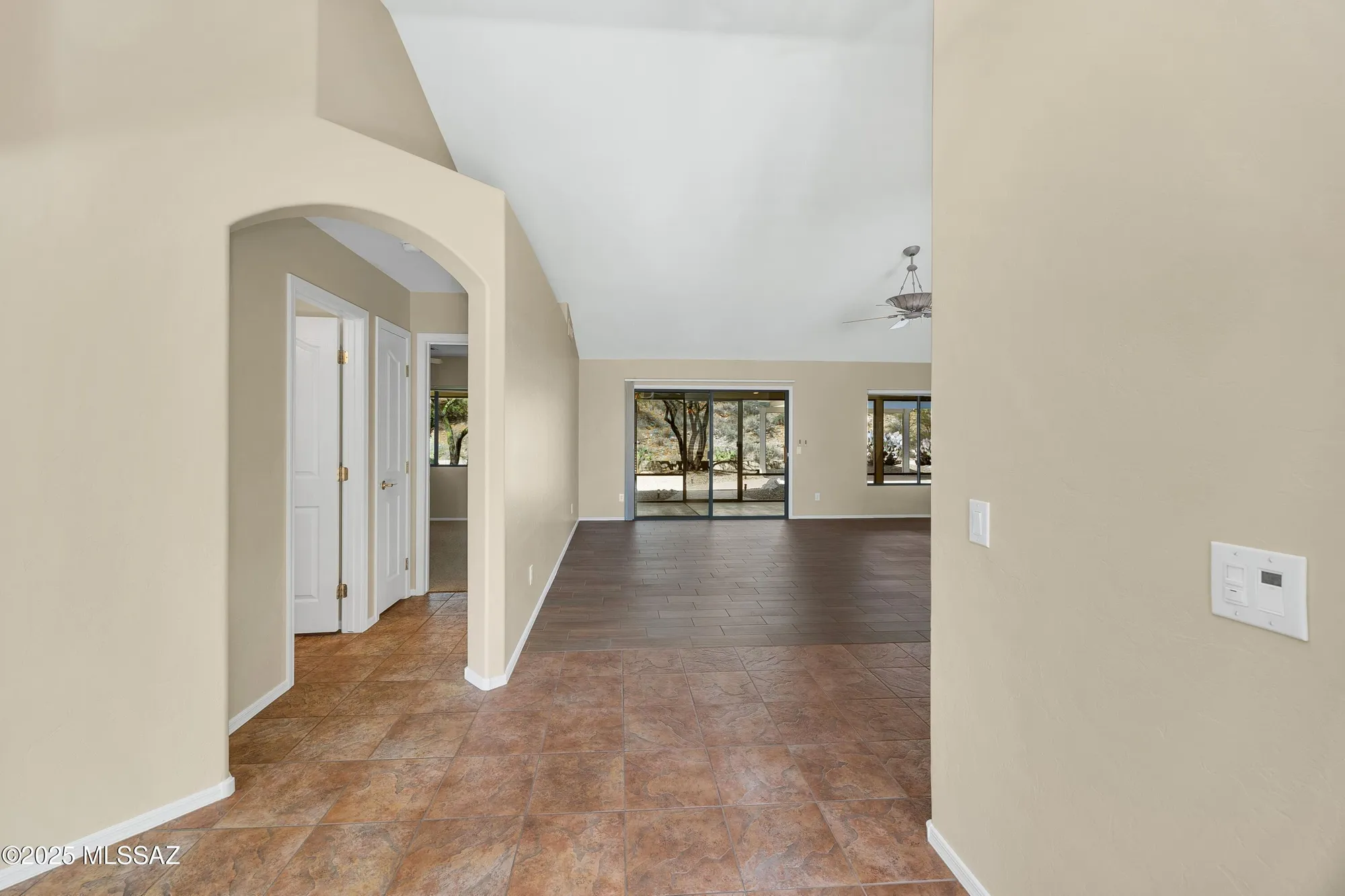 Property Slideshow image 6 of 50 | 38482 s sand crest dr, Saddlebrooke, AZ, 85739