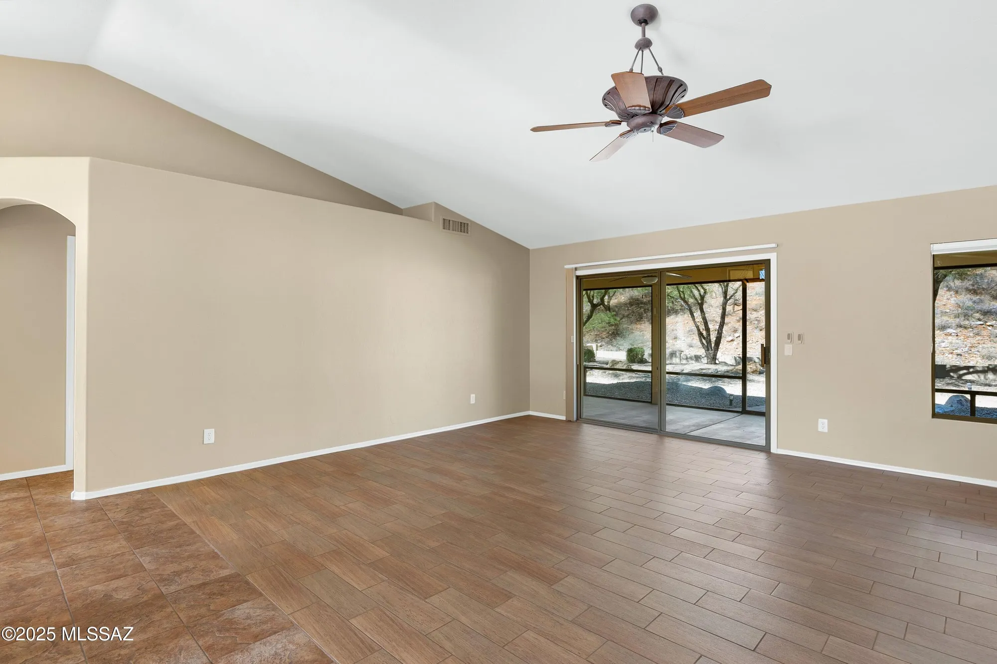Property Slideshow image 9 of 50 | 38482 s sand crest dr, Saddlebrooke, AZ, 85739