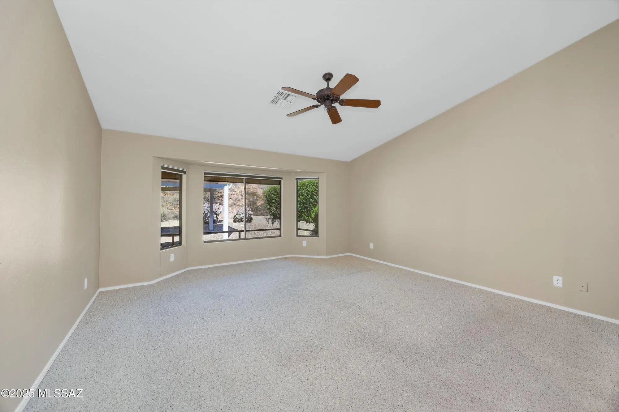 Property Slideshow image 23 of 50 | 38482 s sand crest dr, Saddlebrooke, AZ, 85739