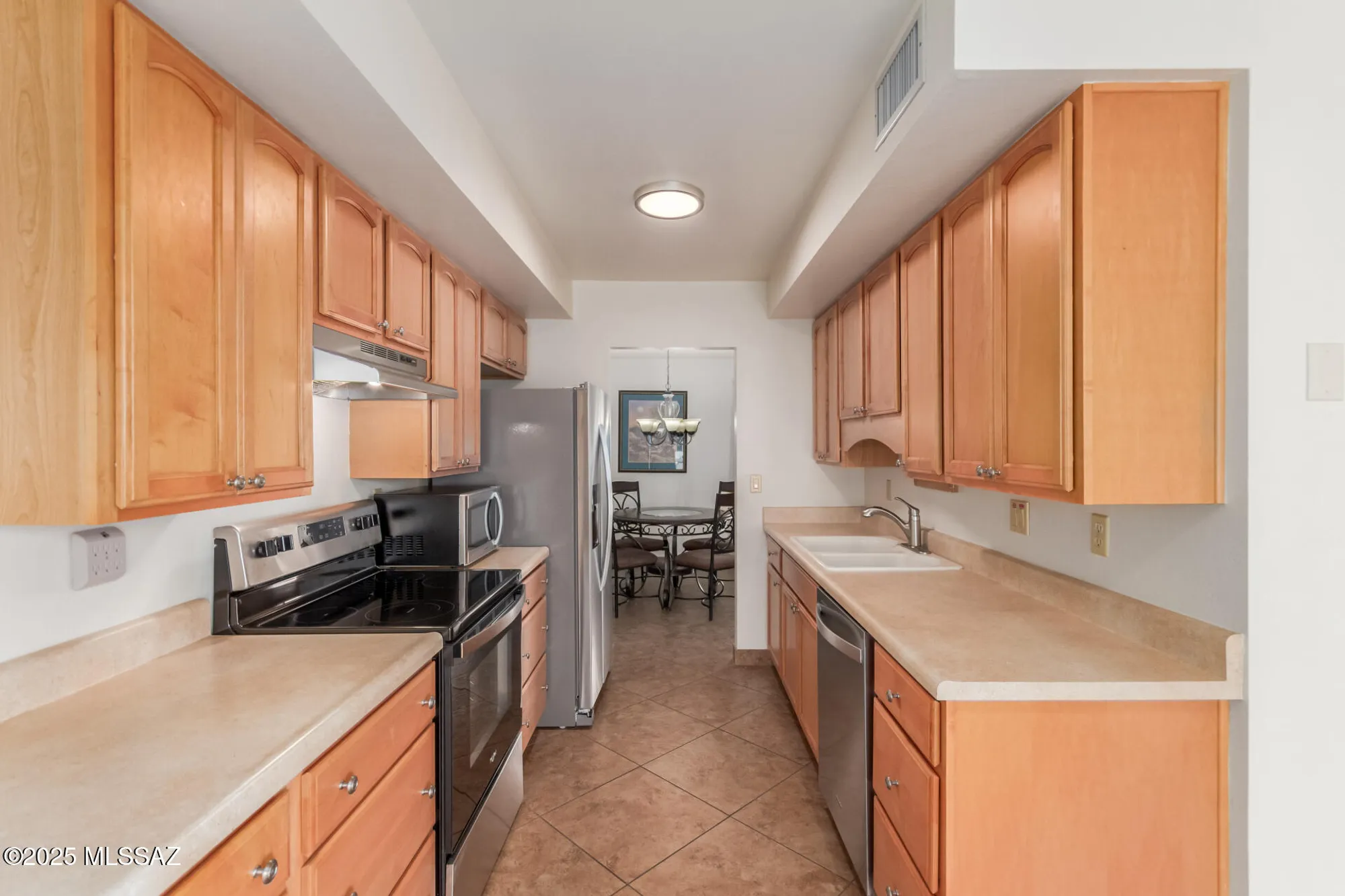 Property Slideshow image 11 of 28 | 1126 s alpine cir, Green Valley, AZ, 85614