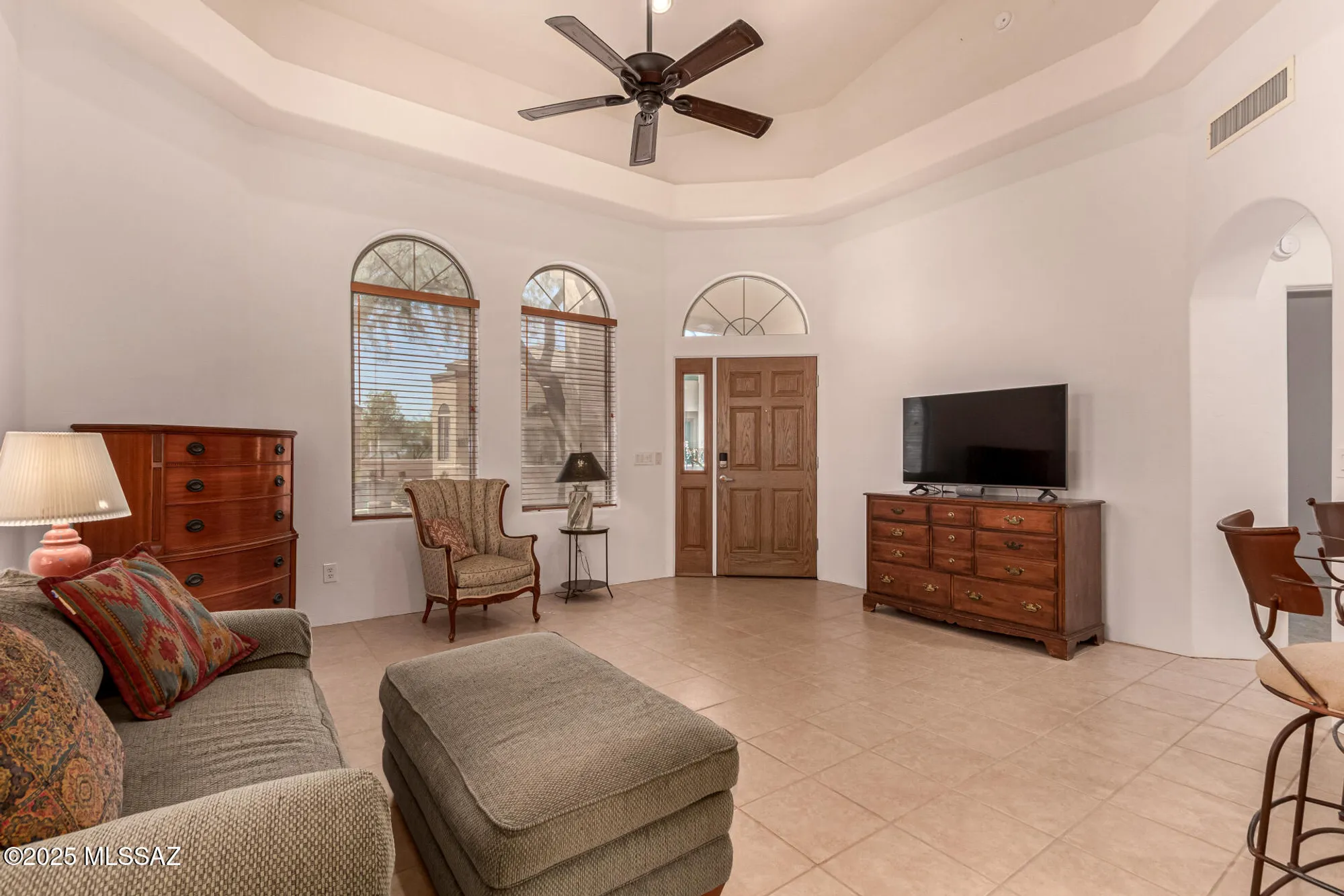 Property Slideshow image 3 of 41 | 2424 w via di silvio, Tucson, AZ, 85741