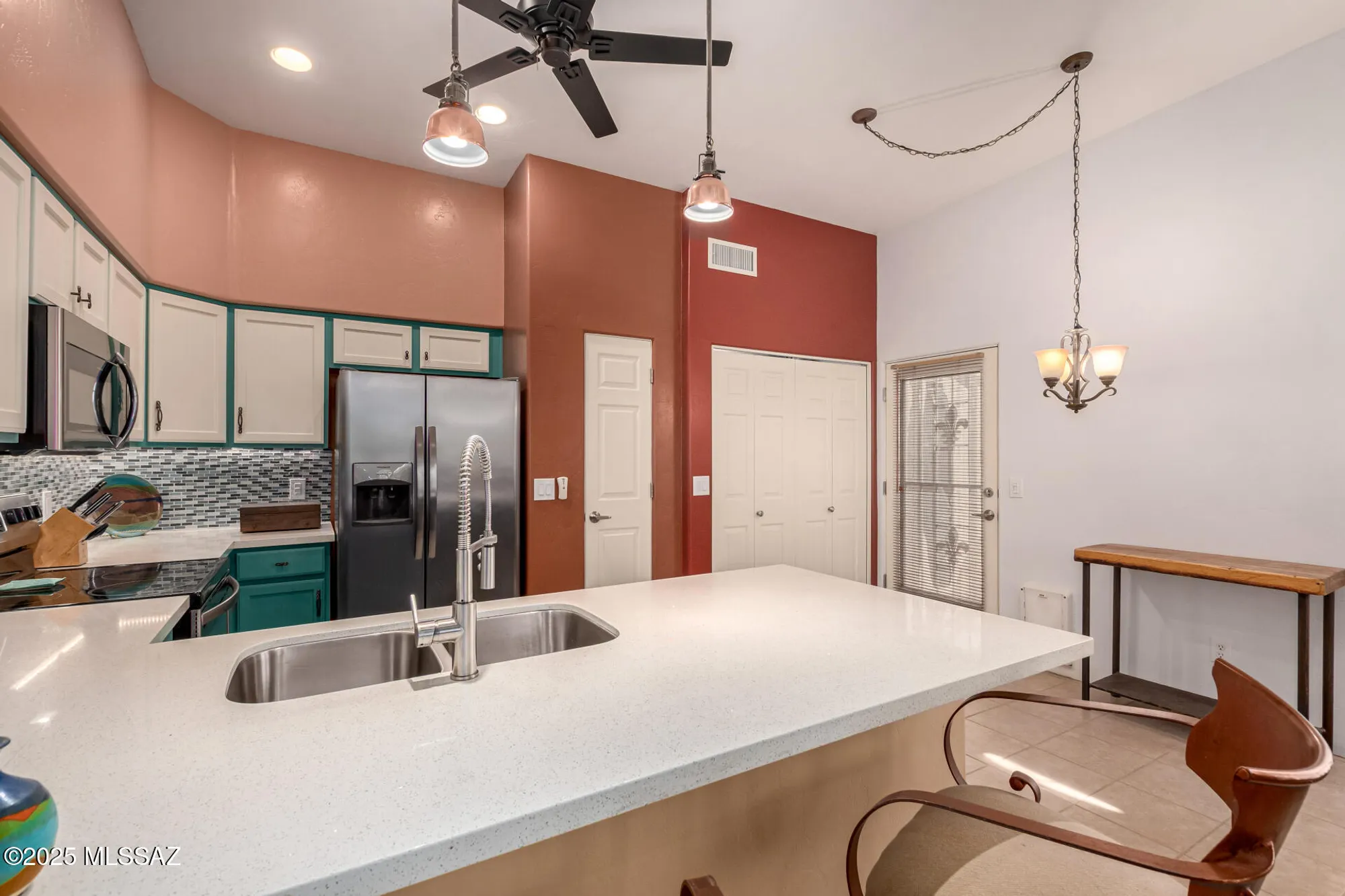 Property Slideshow image 10 of 41 | 2424 w via di silvio, Tucson, AZ, 85741