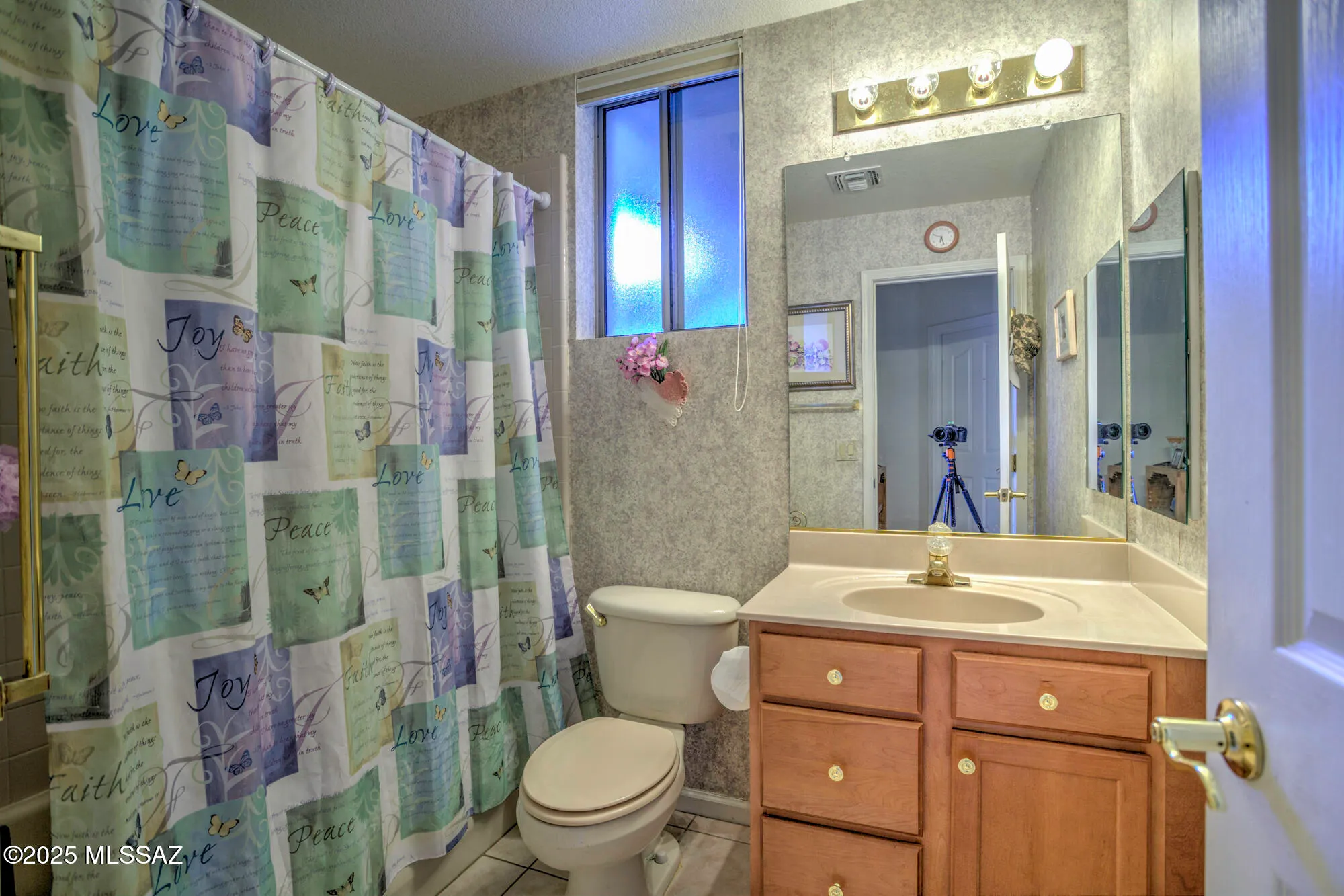 Property Slideshow image 17 of 32 | 62583 e amberwood dr, Saddlebrooke, AZ, 85739