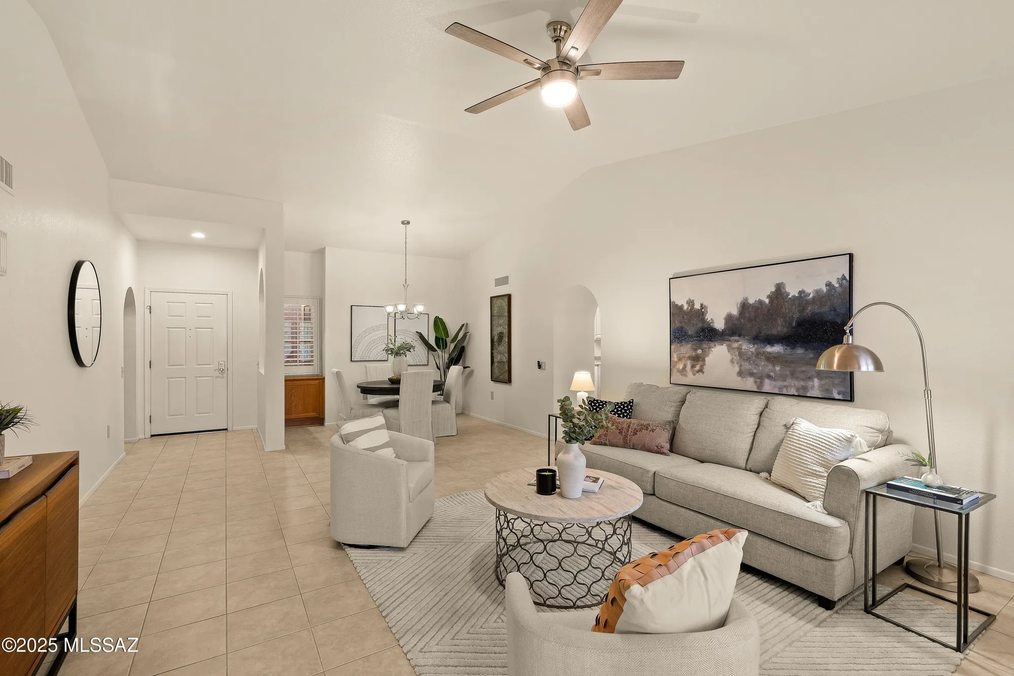 Property Slideshow image 9 of 49 | 14331 n copperstone dr, Oro Valley, AZ, 85755