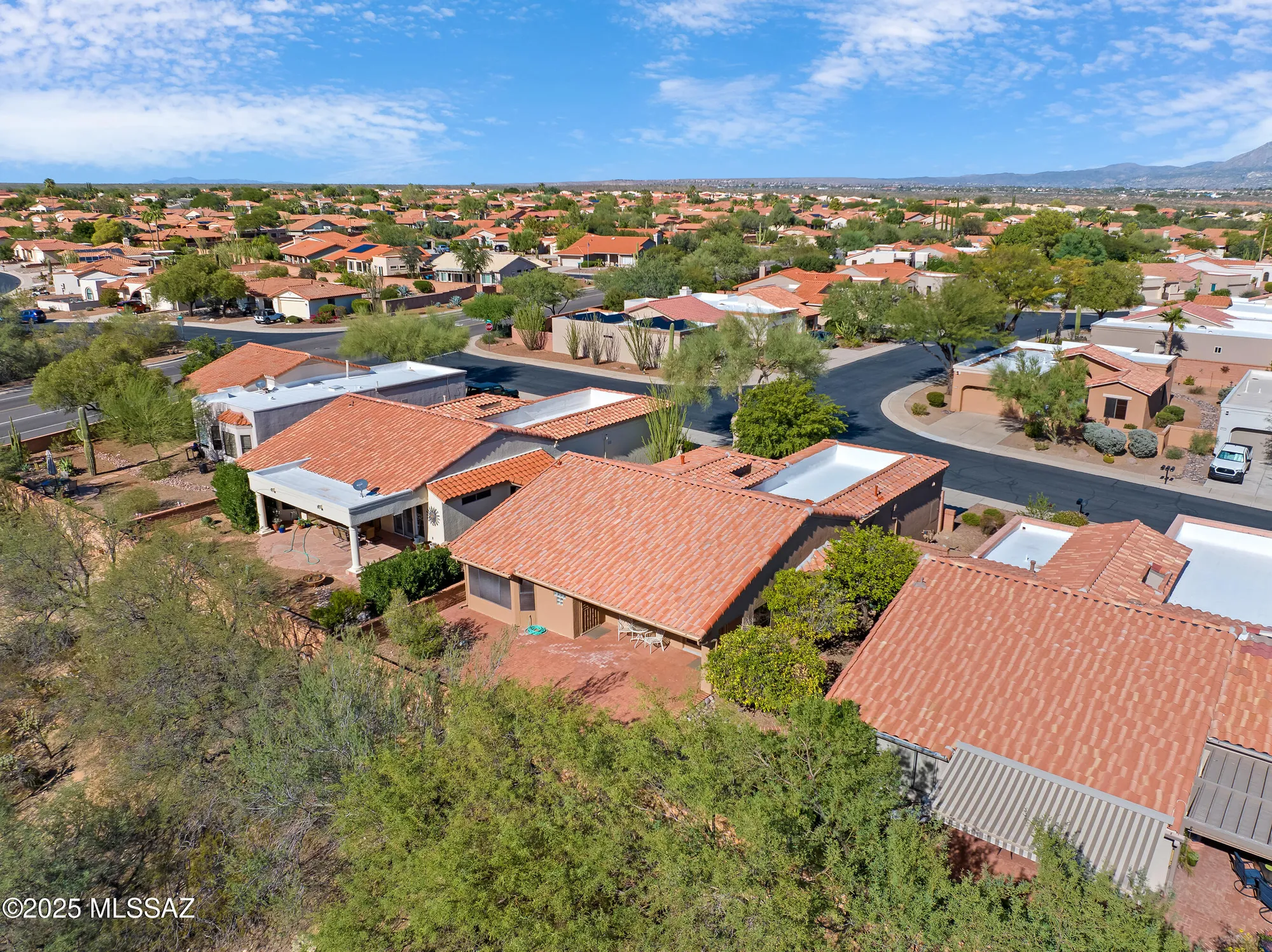 Property Slideshow image 36 of 49 | 14331 n copperstone dr, Oro Valley, AZ, 85755