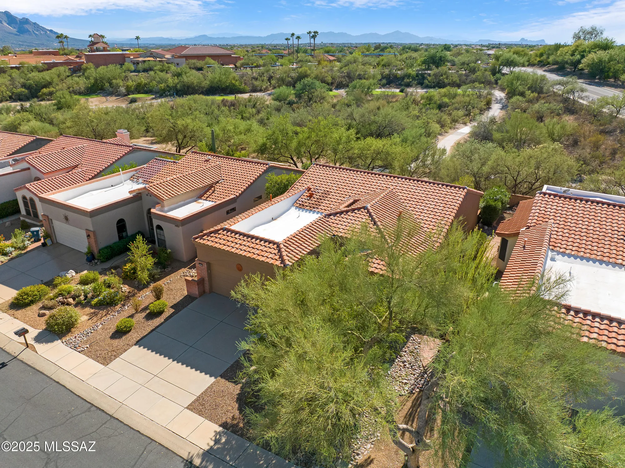 Property Slideshow image 34 of 49 | 14331 n copperstone dr, Oro Valley, AZ, 85755