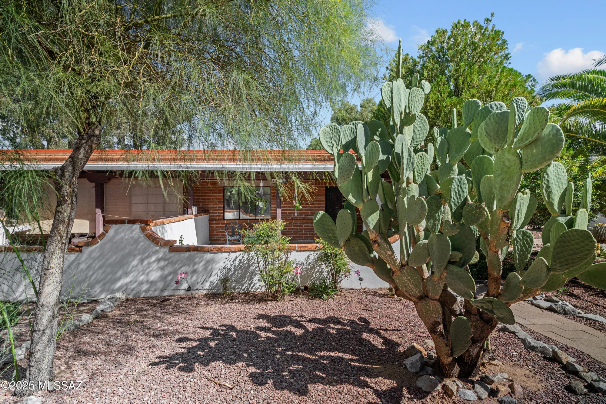 Property Slideshow image 2 of 30 | 381 s paseo lobo d, Green Valley, AZ, 85614