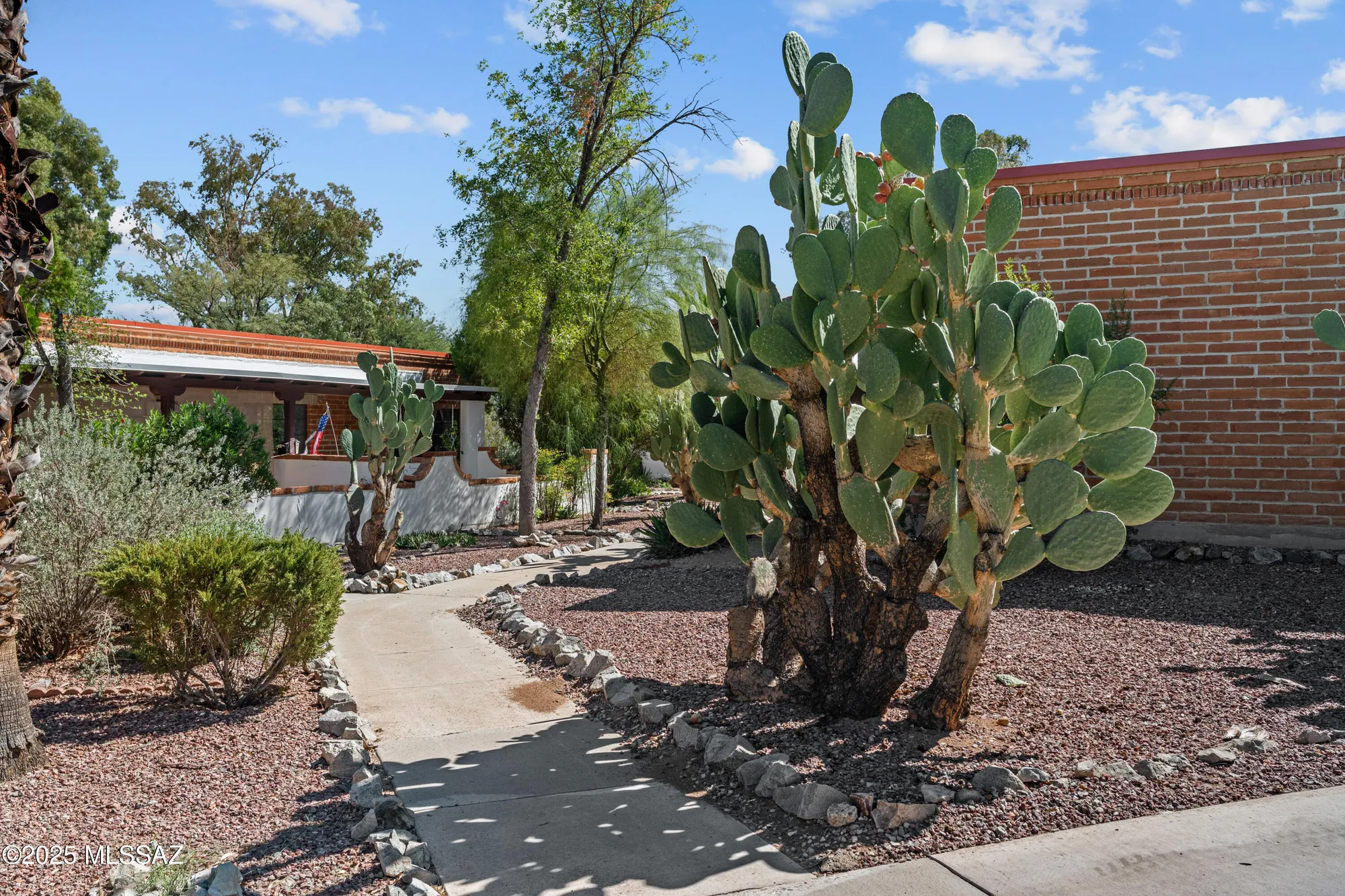 Property Slideshow image 21 of 30 | 381 s paseo lobo d, Green Valley, AZ, 85614