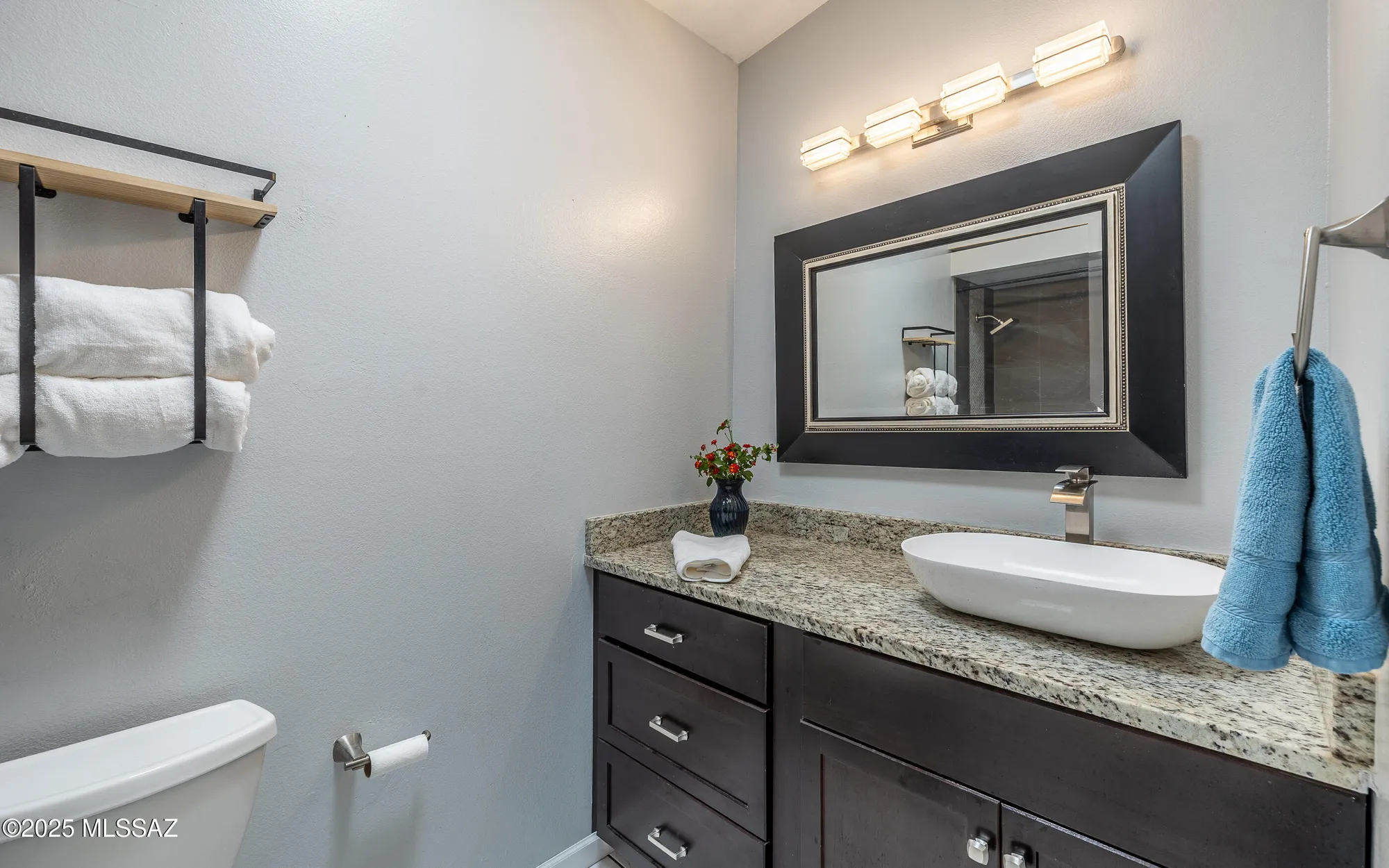 Property Slideshow image 17 of 35 | 240 e el viento, Green Valley, AZ, 85614