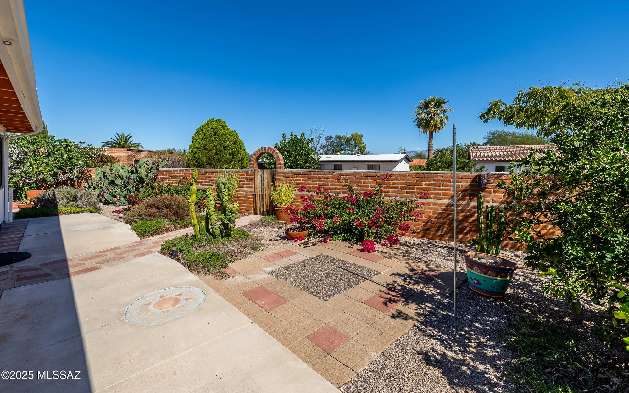 Property Slideshow image 28 of 35 | 240 e el viento, Green Valley, AZ, 85614
