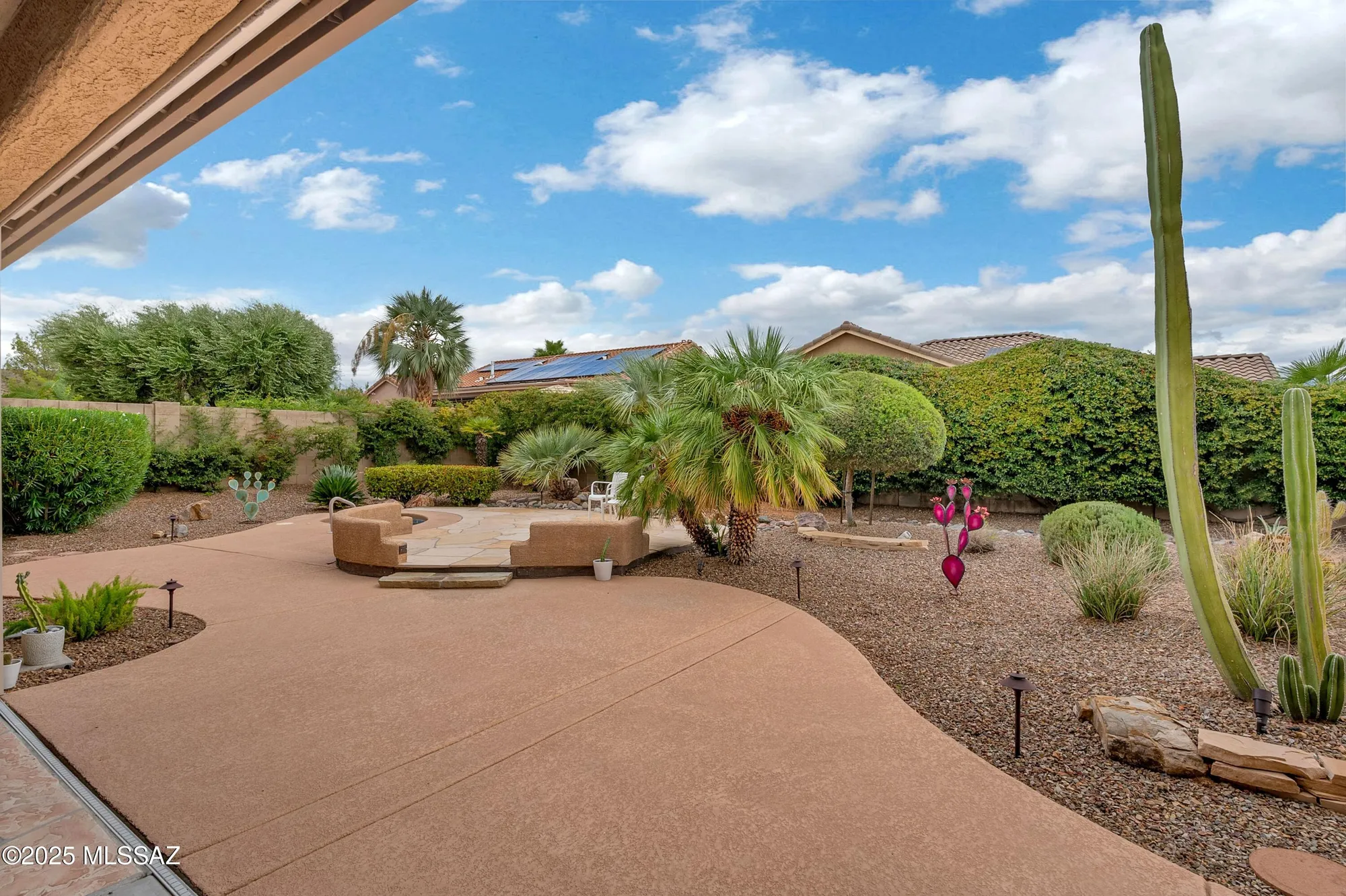 Property Slideshow image 19 of 37 | 37741 s hill side dr, Saddlebrooke, AZ, 85739