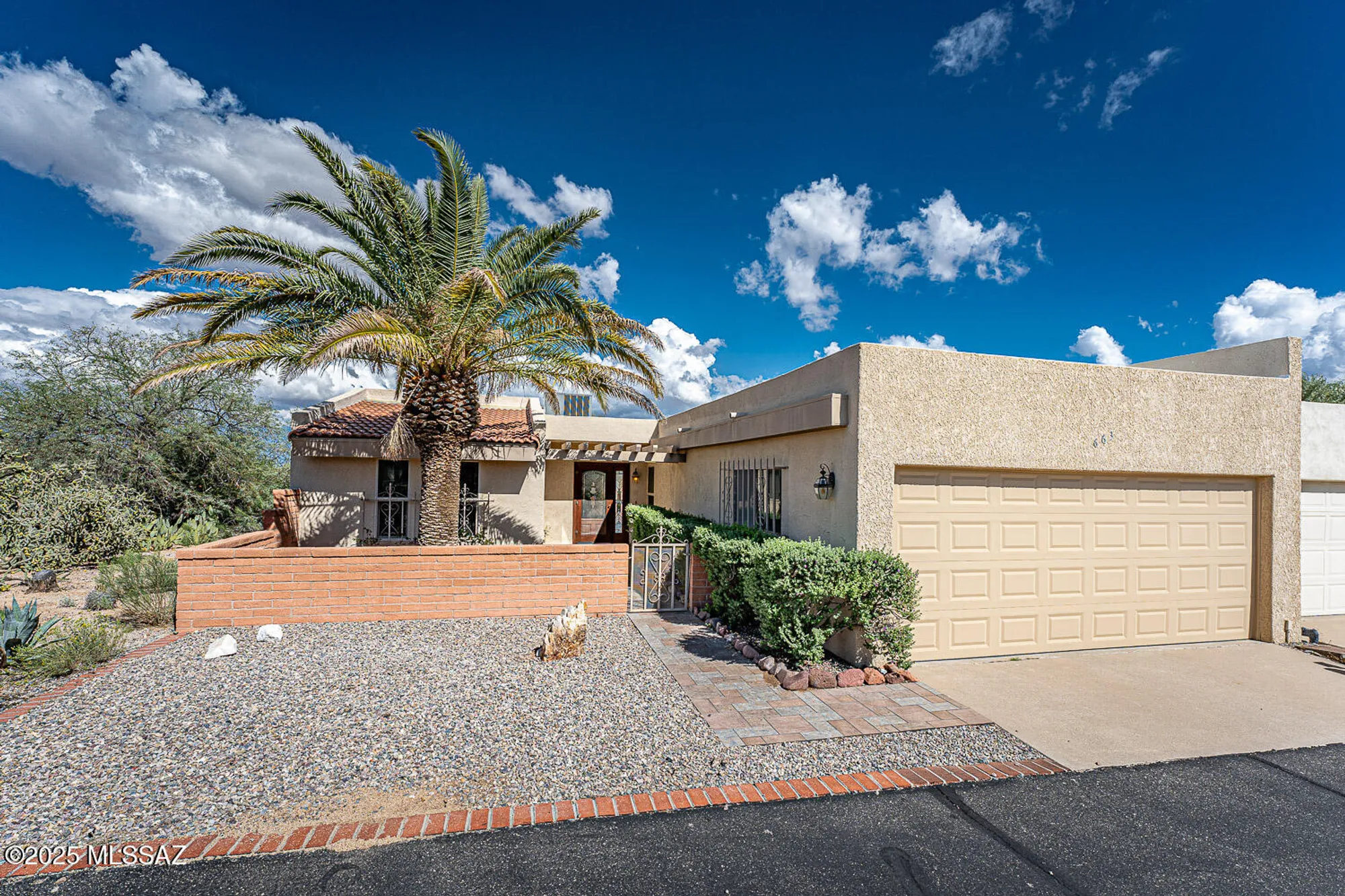 Property Slideshow image 1 of 46 | 663 s los topacios, Green Valley, AZ, 85614