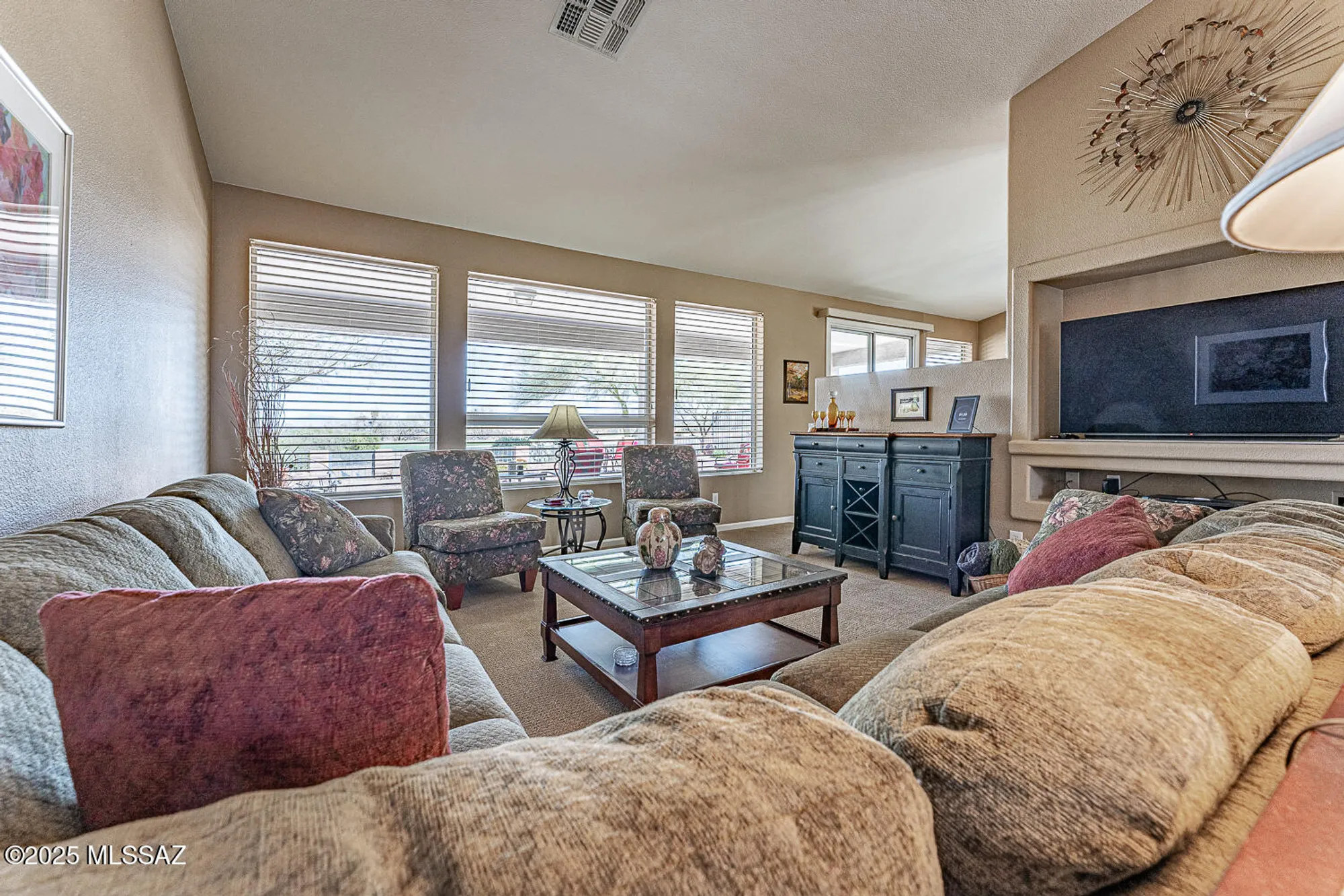 Property Slideshow image 6 of 49 | 1362 n boyce ave, Green Valley, AZ, 85614