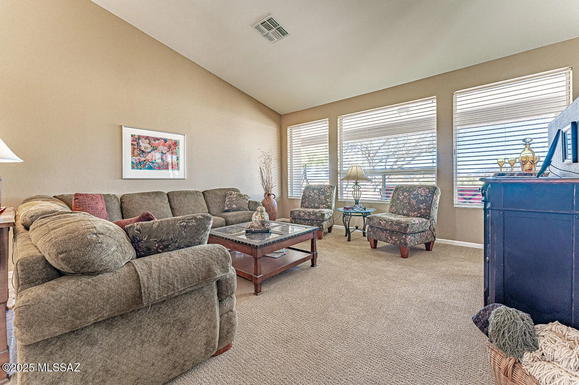 Property Slideshow image 7 of 49 | 1362 n boyce ave, Green Valley, AZ, 85614