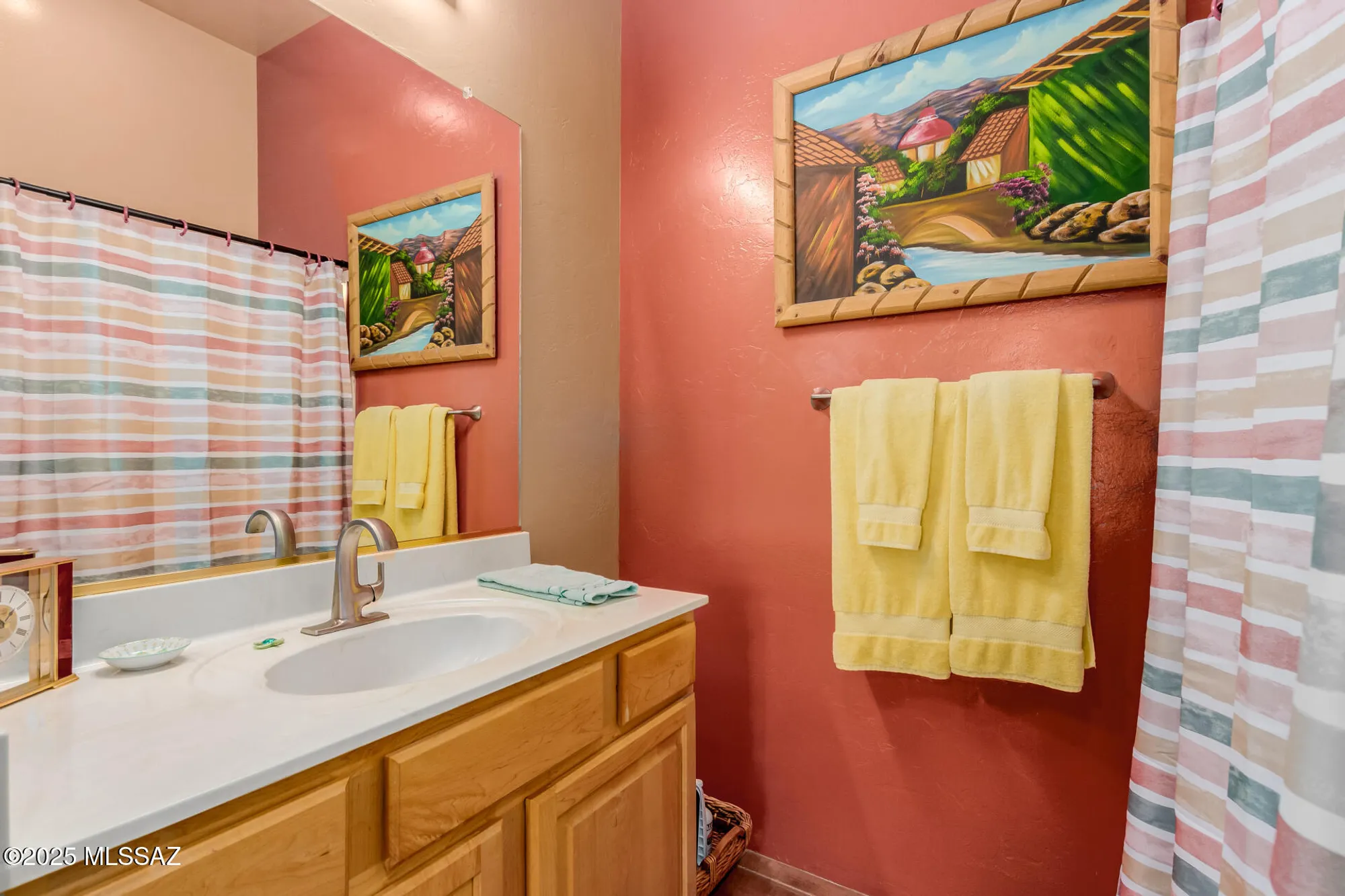 Property Slideshow image 16 of 38 | 2406 w via di silvio, Tucson, AZ, 85741