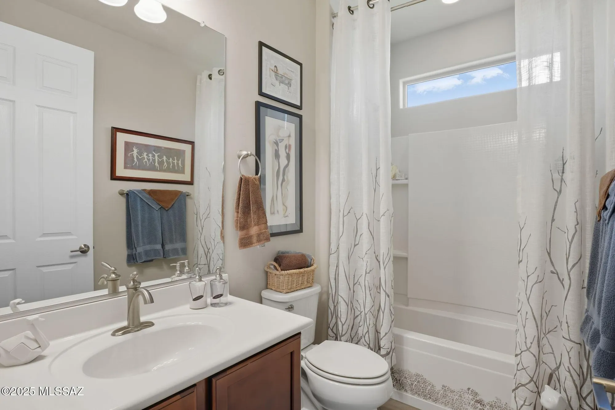Property Slideshow image 13 of 51 | 14042 e huppenthal blvd, Vail, AZ, 85641