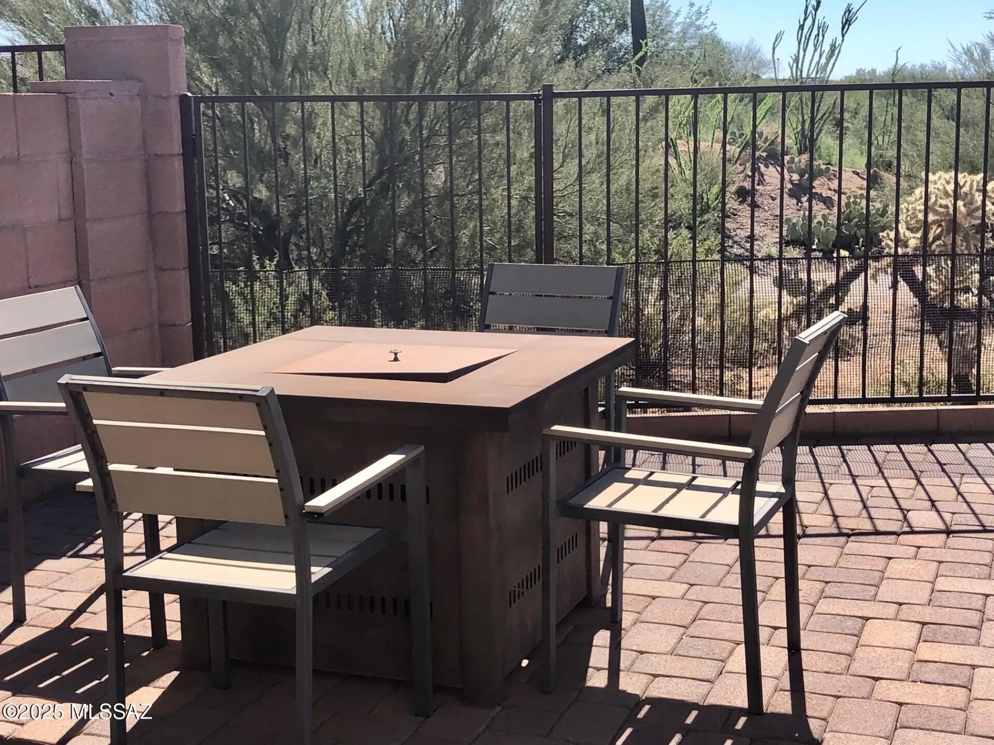 Property Slideshow image 21 of 51 | 14042 e huppenthal blvd, Vail, AZ, 85641