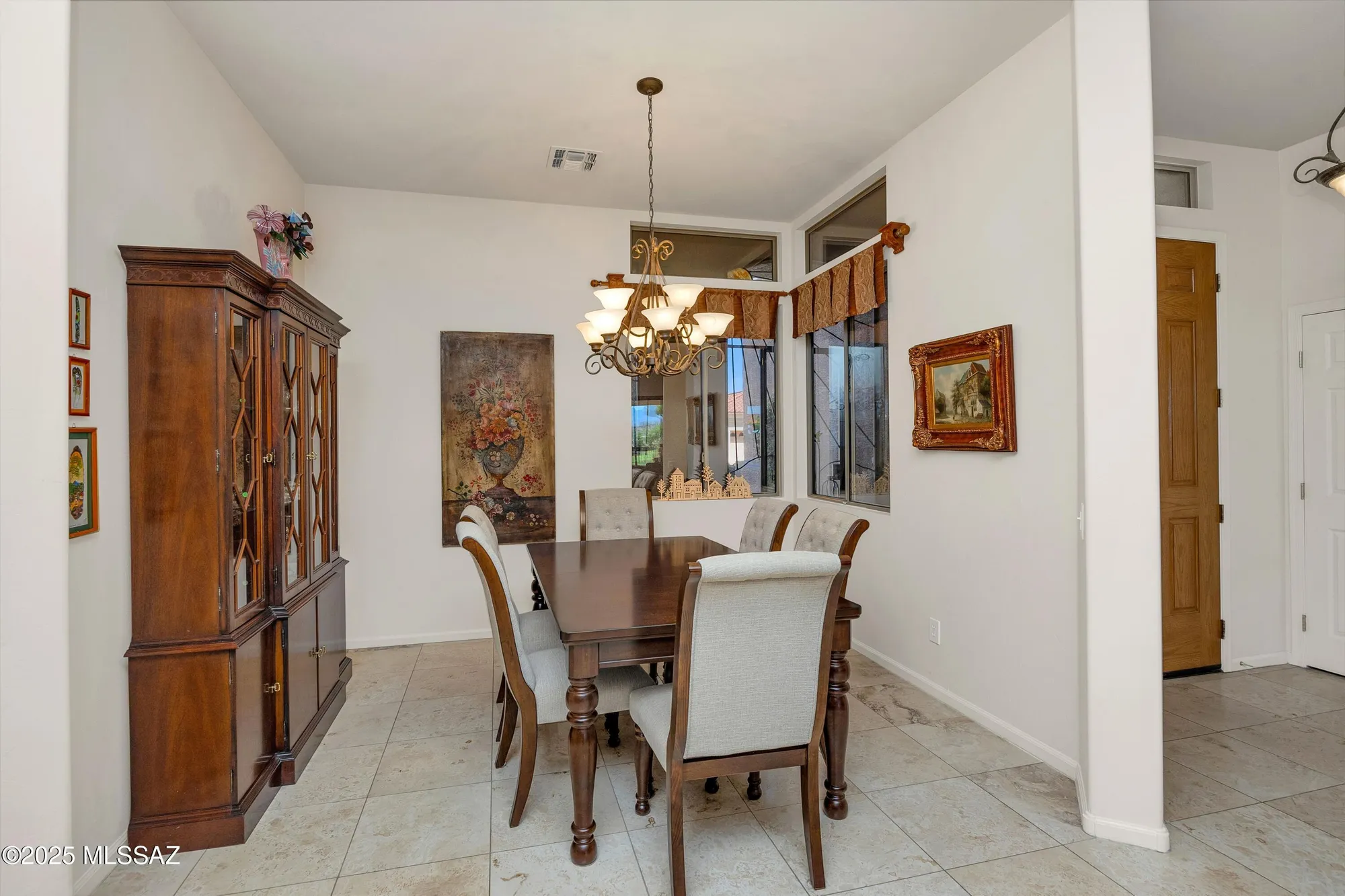 Property Slideshow image 12 of 50 | 62165 e valley crest ct, Saddlebrooke, AZ, 85739