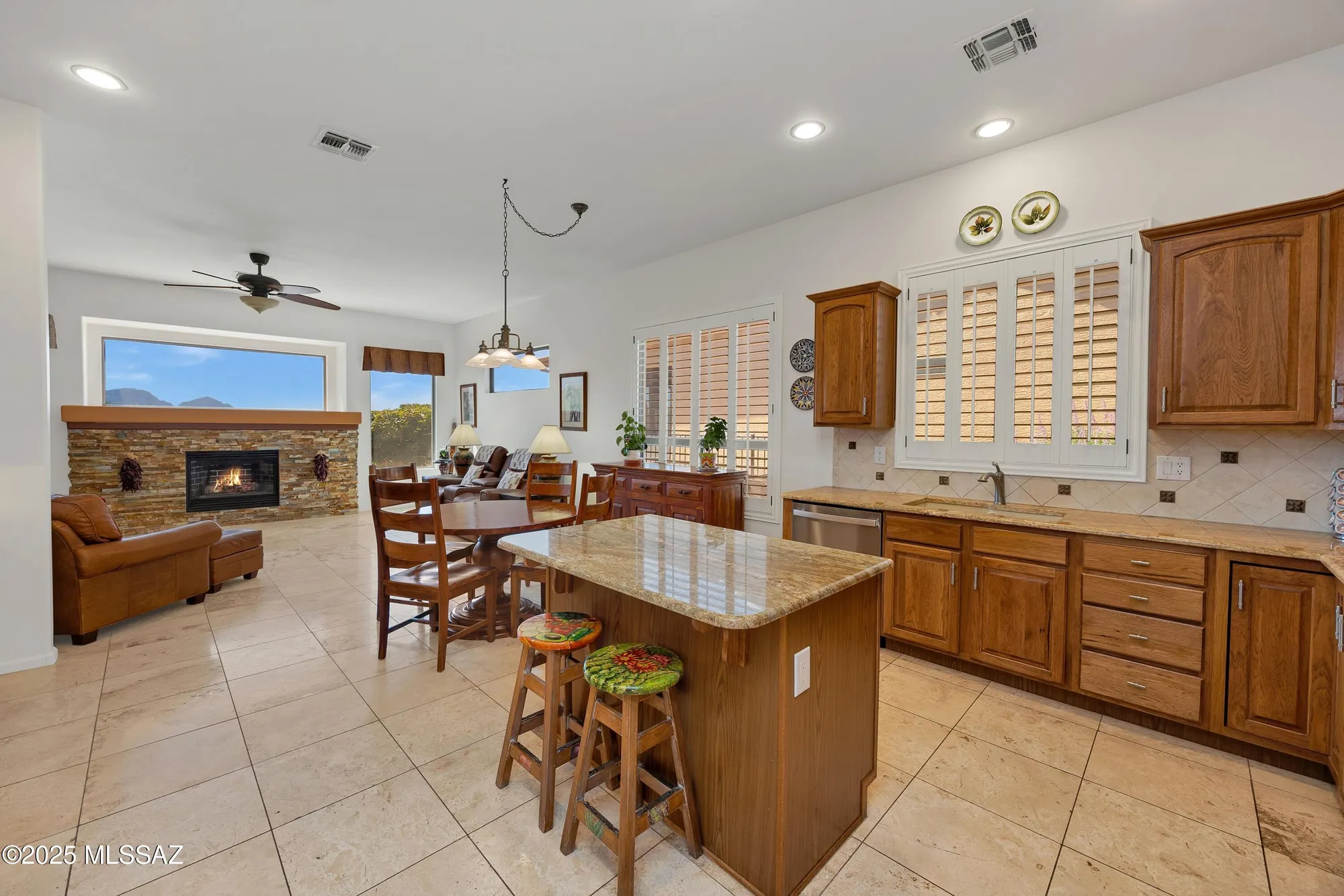 Property Slideshow image 13 of 50 | 62165 e valley crest ct, Saddlebrooke, AZ, 85739