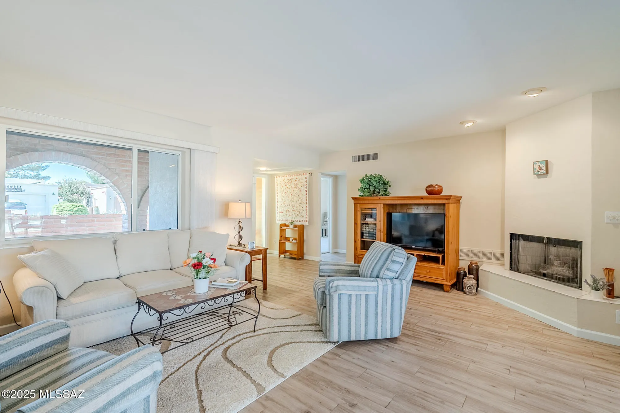 Property Slideshow image 7 of 28 | 236 e paseo churea, Green Valley, AZ, 85614