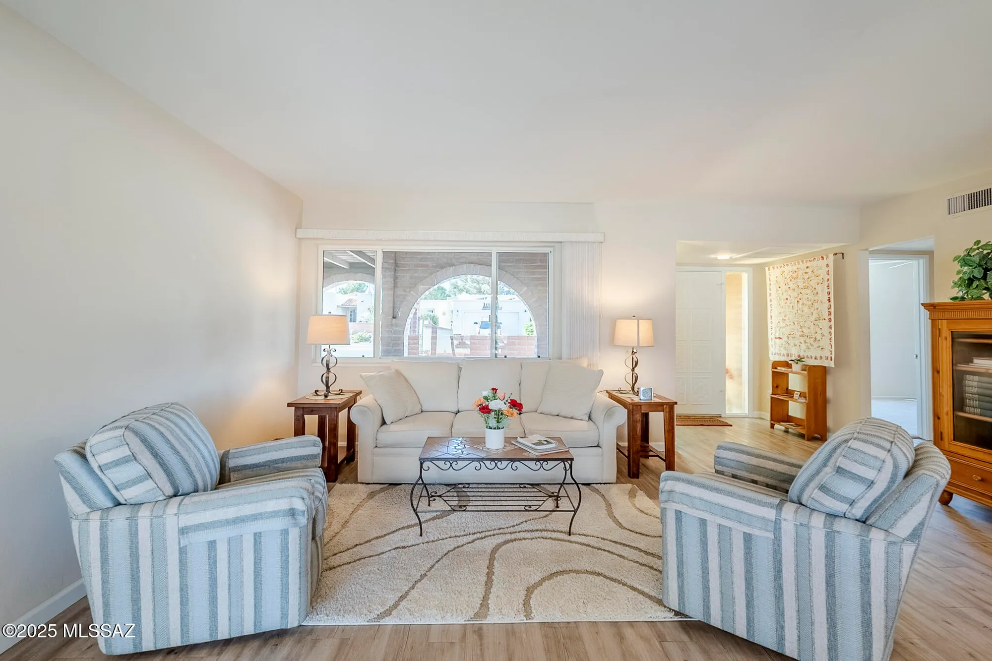 Property Slideshow image 8 of 28 | 236 e paseo churea, Green Valley, AZ, 85614