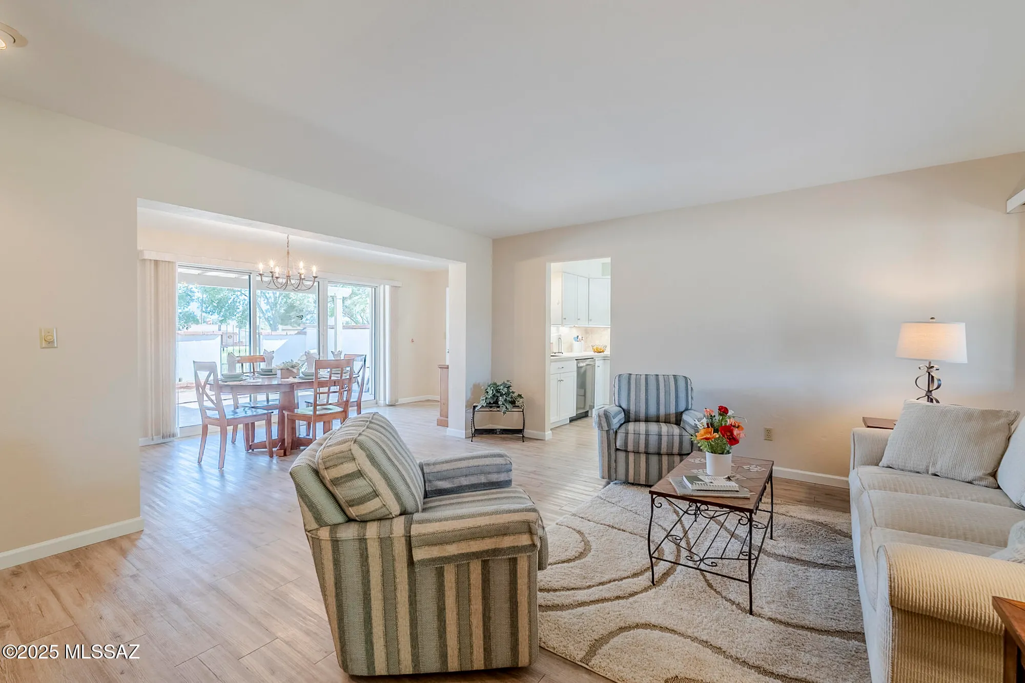 Property Slideshow image 5 of 28 | 236 e paseo churea, Green Valley, AZ, 85614