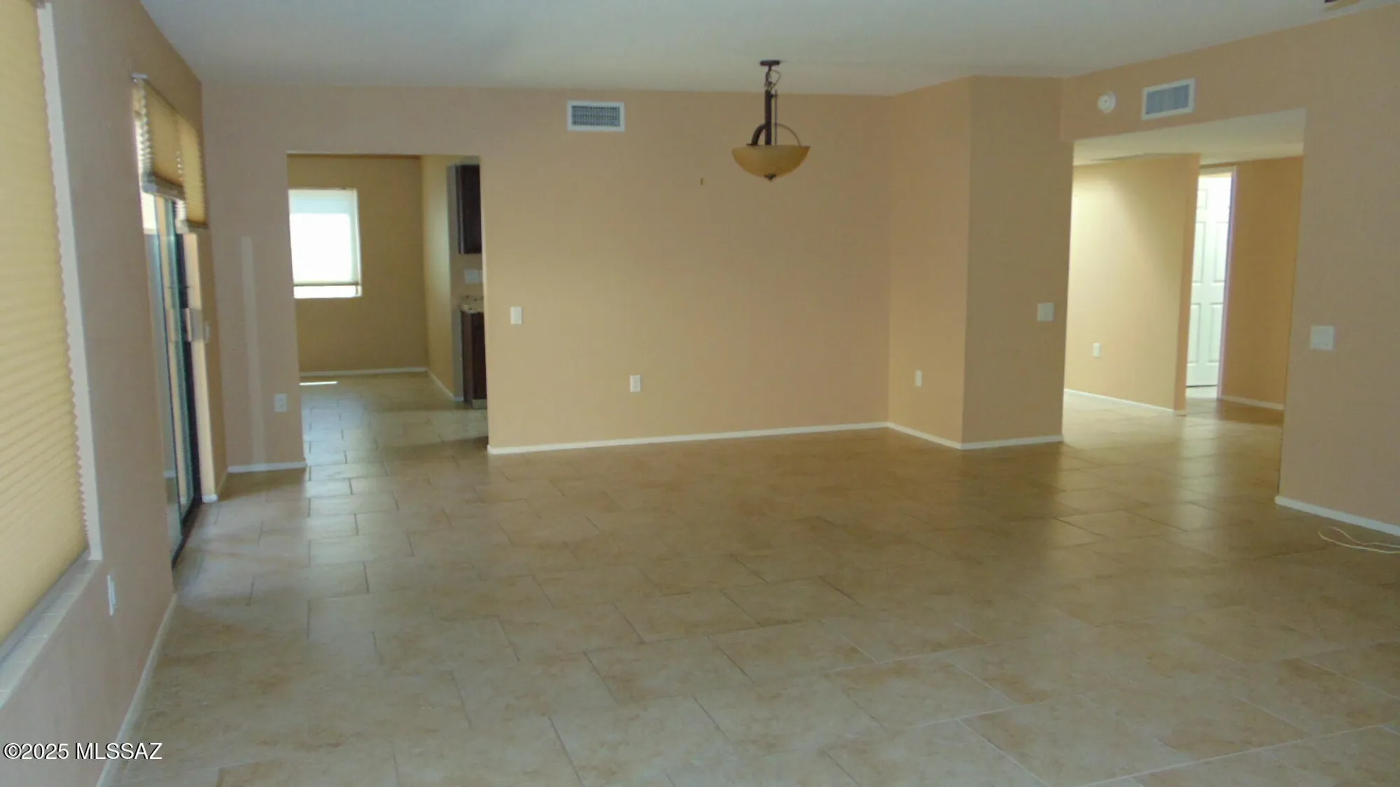 Property Slideshow image 5 of 28 | 1592 w agave ln, Green Valley, AZ, 85622