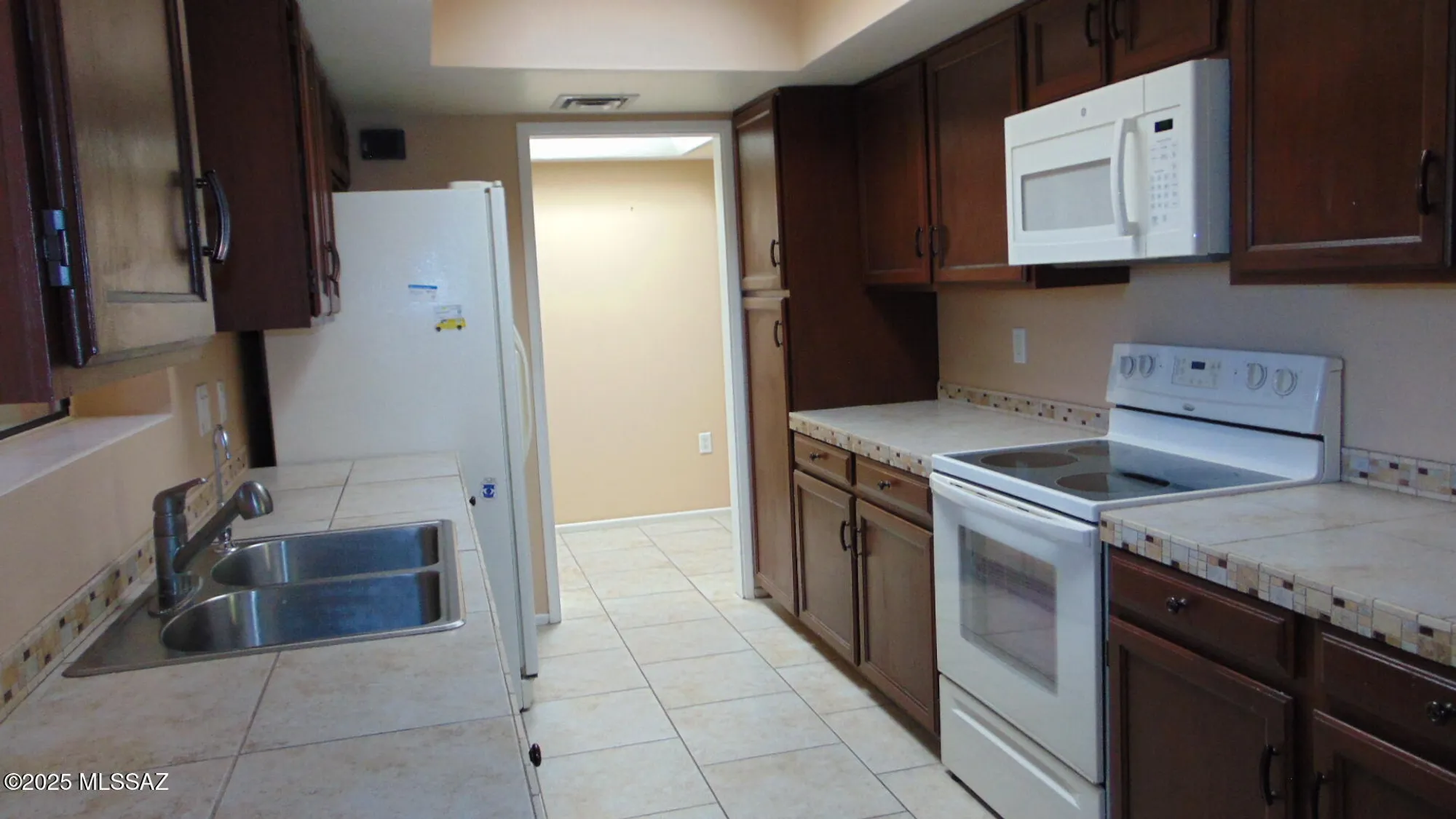 Property Slideshow image 3 of 28 | 1592 w agave ln, Green Valley, AZ, 85622