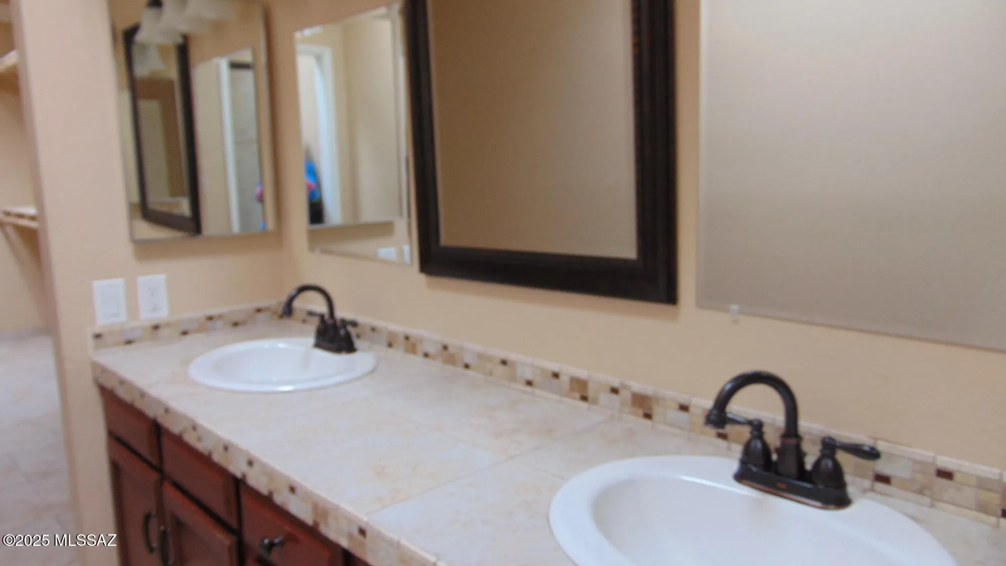 Property Slideshow image 13 of 28 | 1592 w agave ln, Green Valley, AZ, 85622