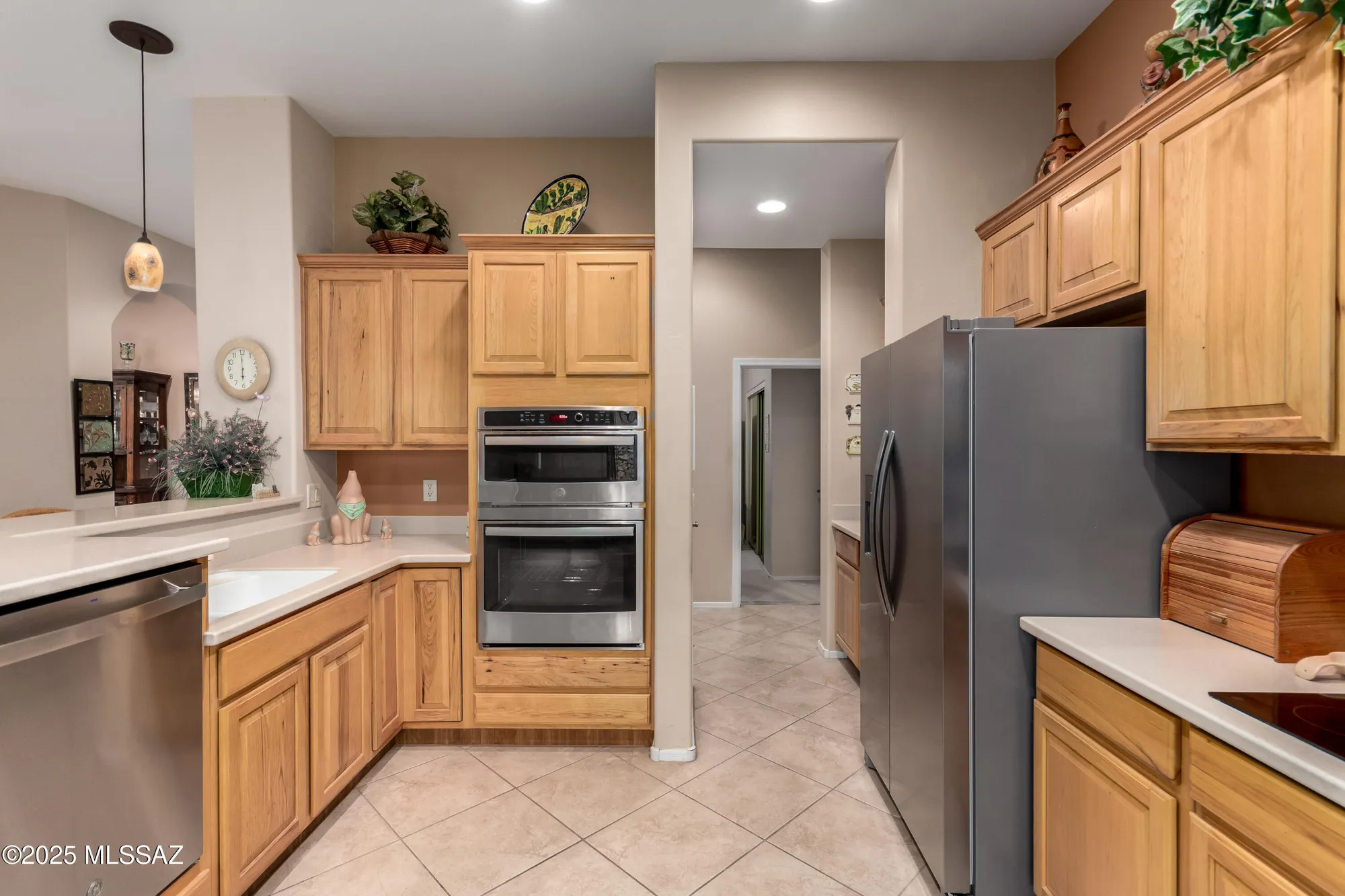 Property Slideshow image 10 of 29 | 5814 s turquoise canyon dr, Green Valley, AZ, 85622