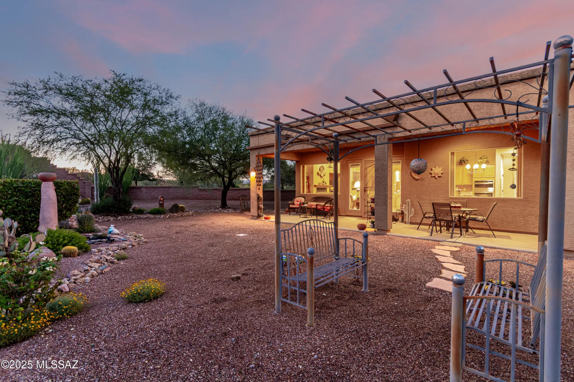 Property Slideshow image 23 of 29 | 5814 s turquoise canyon dr, Green Valley, AZ, 85622
