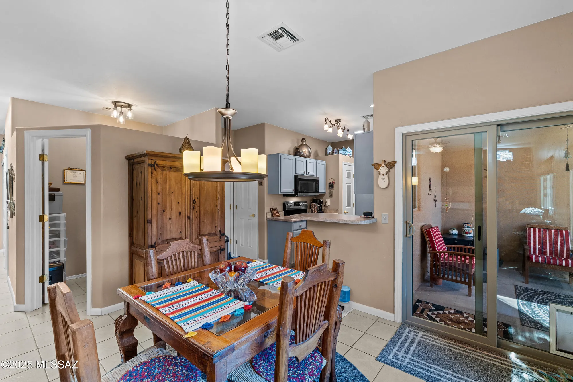 Property Slideshow image 9 of 39 | 3717 s camino del cefiro, Green Valley, AZ, 85614