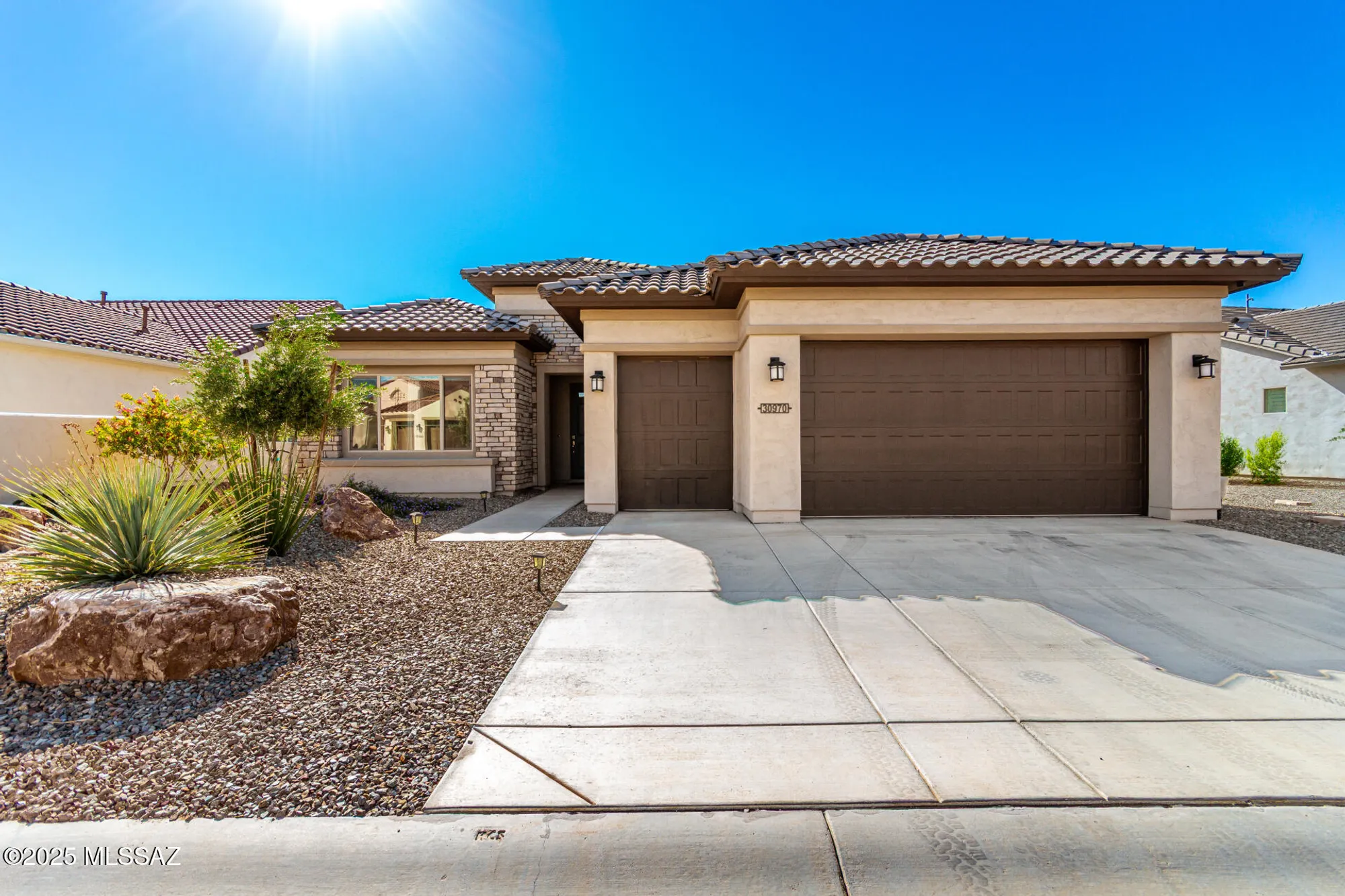 Property Slideshow image 7 of 51 | 30970 s obsidian dr, Oracle, AZ, 85623