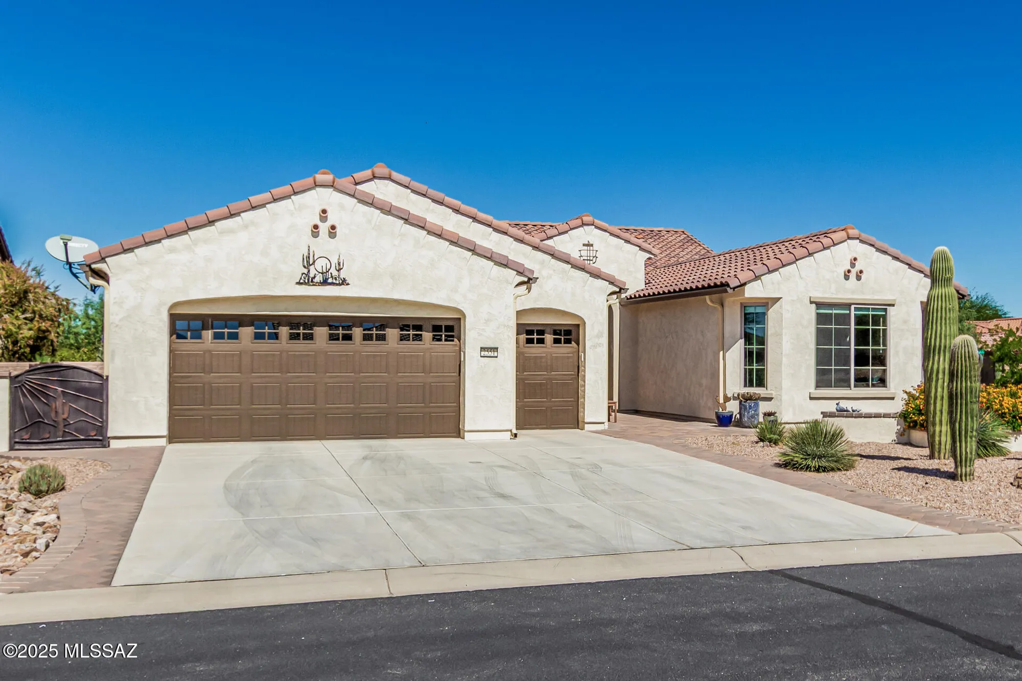 Property Slideshow image 43 of 44 | 2551 e canyon crossing dr, Green Valley, AZ, 85614