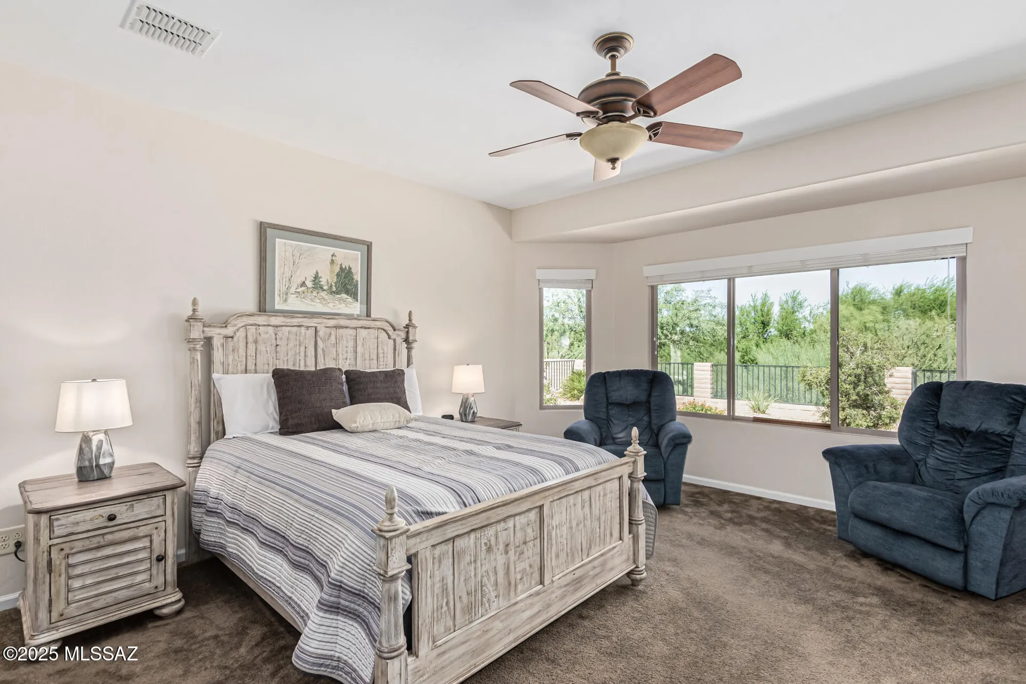 Property Slideshow image 18 of 44 | 2551 e canyon crossing dr, Green Valley, AZ, 85614