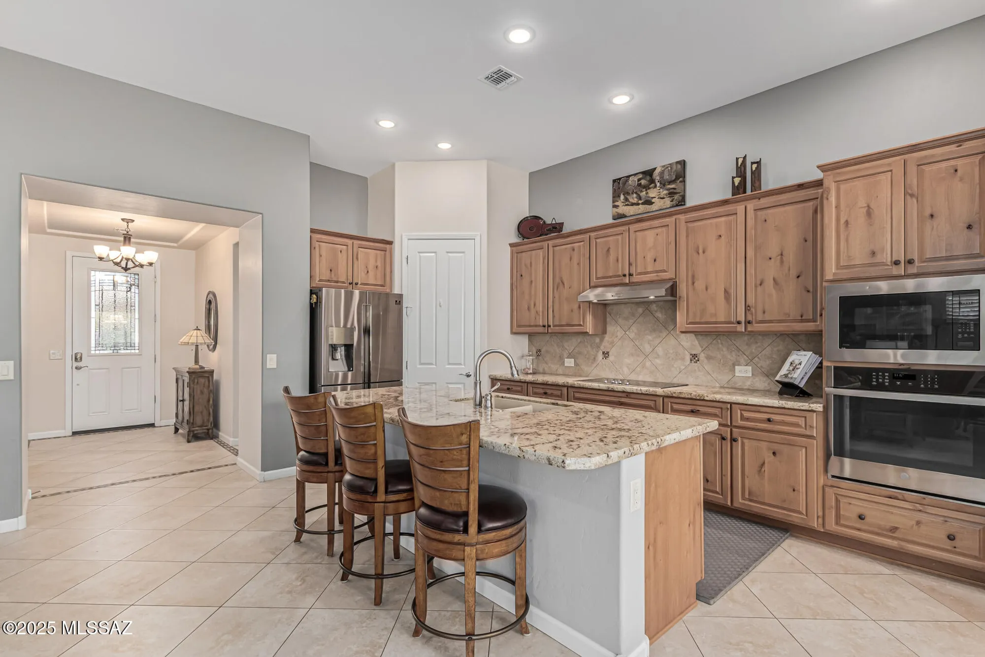 Property Slideshow image 15 of 44 | 2551 e canyon crossing dr, Green Valley, AZ, 85614