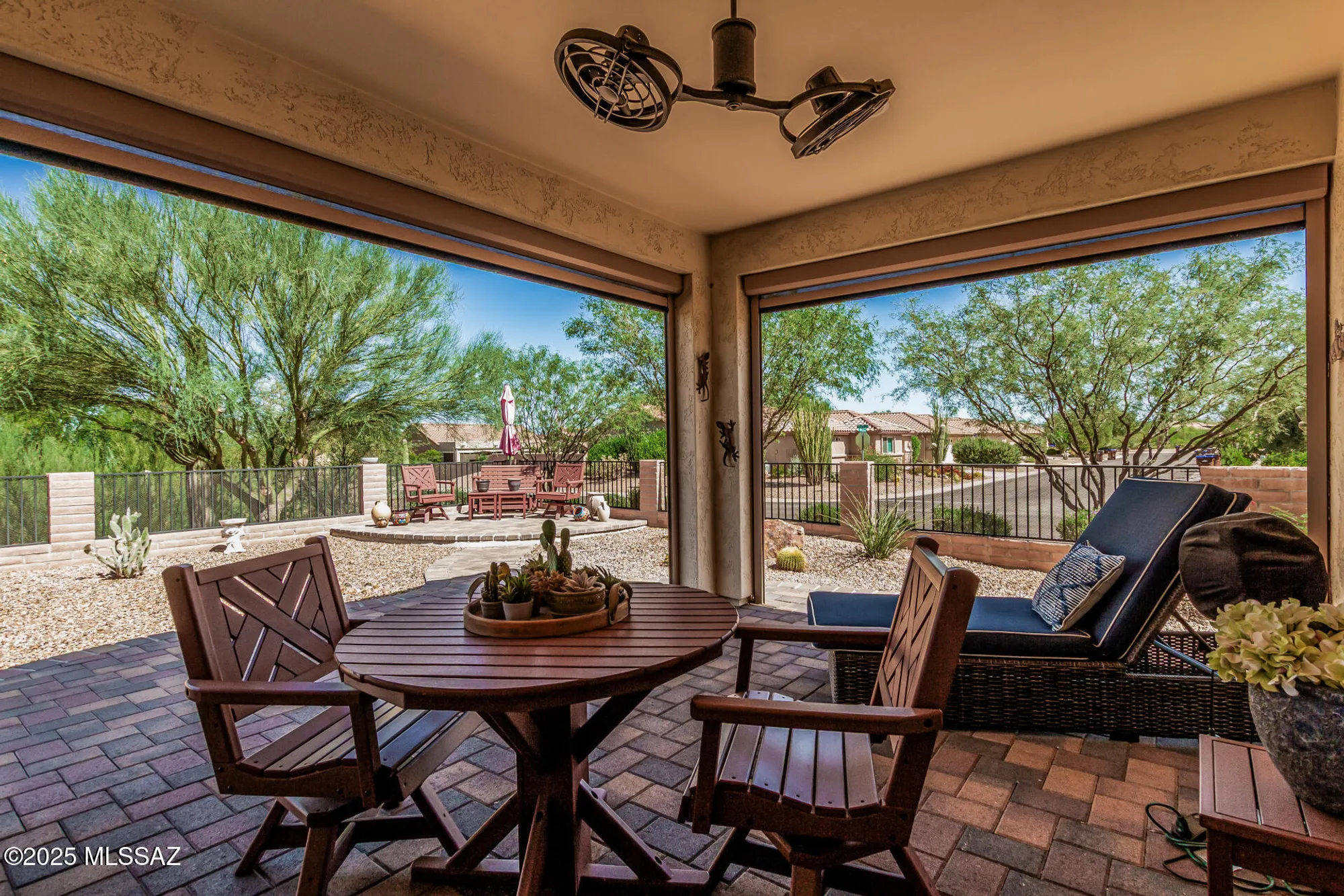 Property Slideshow image 34 of 44 | 2551 e canyon crossing dr, Green Valley, AZ, 85614