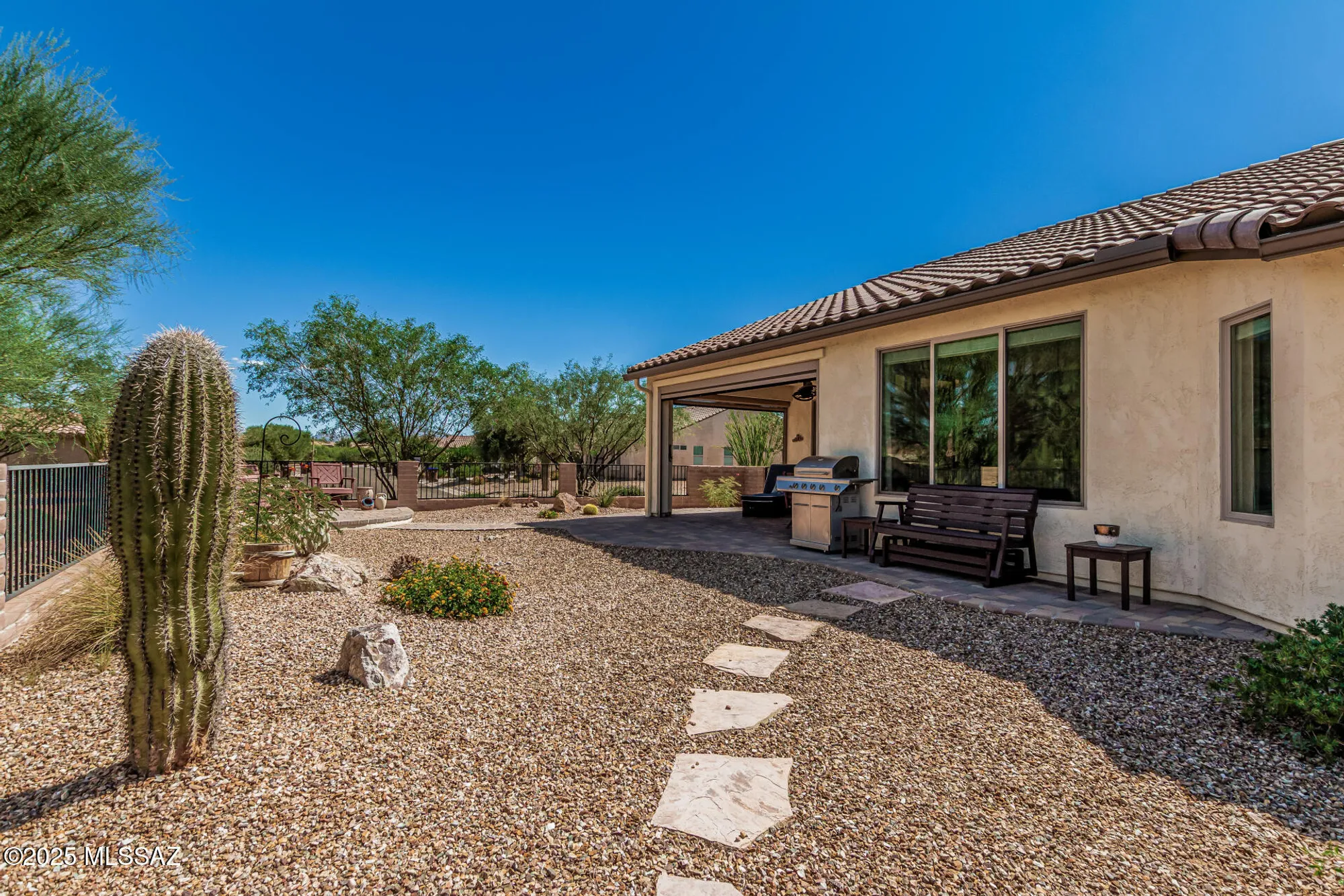 Property Slideshow image 39 of 44 | 2551 e canyon crossing dr, Green Valley, AZ, 85614