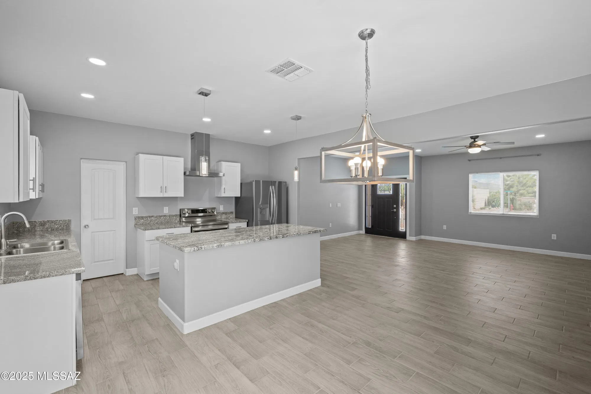 Property Slideshow image 8 of 39 | 1960 s san vincent dr, Green Valley, AZ, 85614