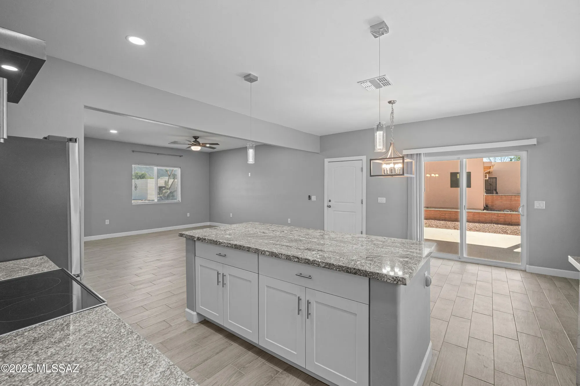 Property Slideshow image 13 of 39 | 1960 s san vincent dr, Green Valley, AZ, 85614