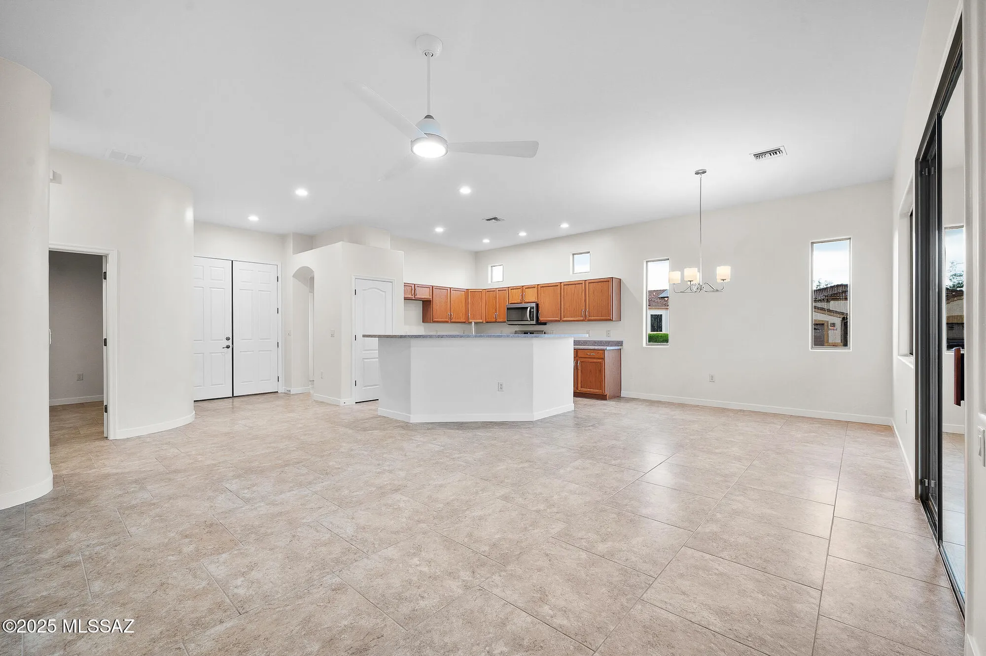 Property Slideshow image 6 of 30 | 88 n kokomo dr, Green Valley, AZ, 85614