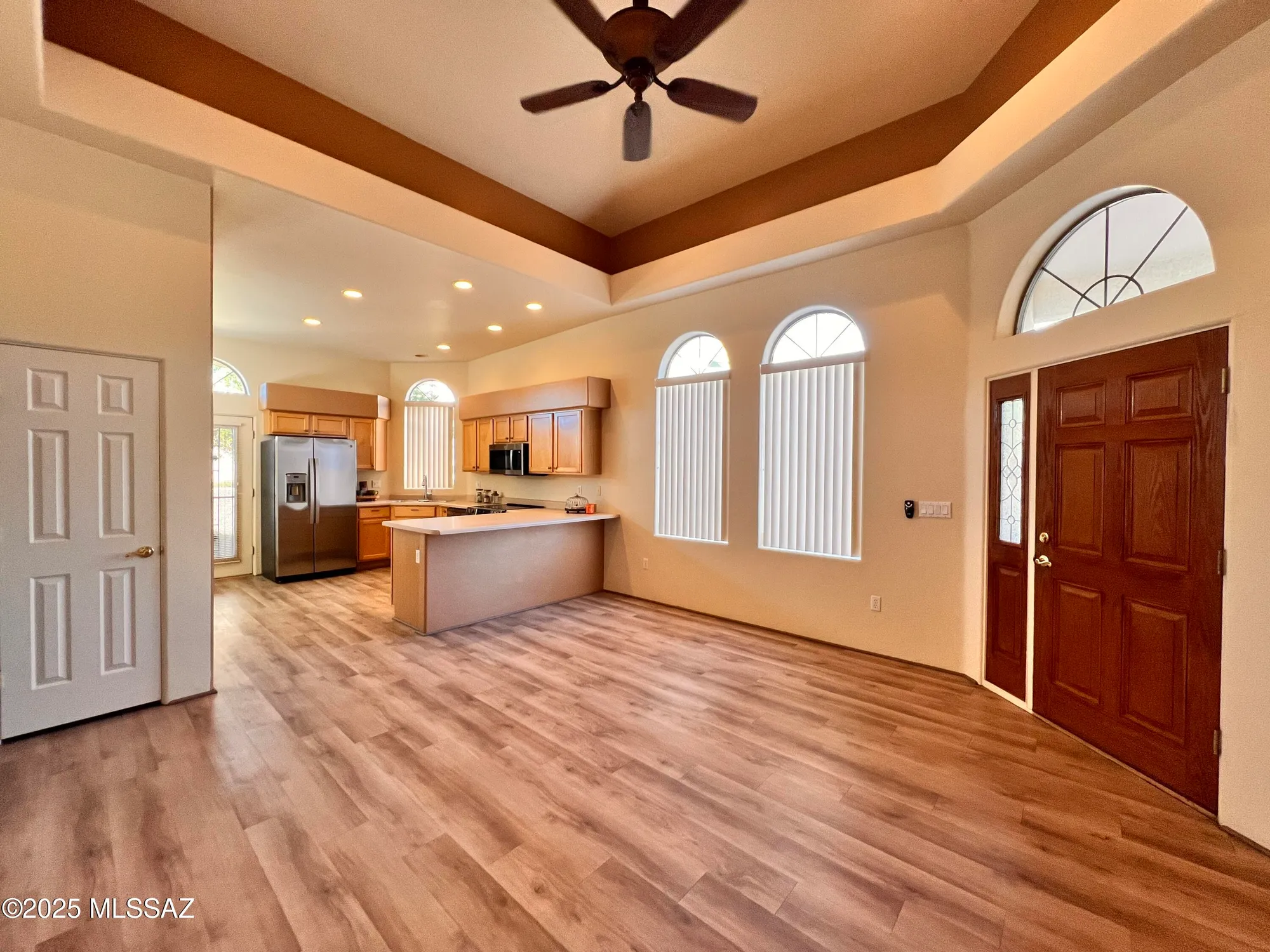 Property Slideshow image 7 of 36 | 2376 w via di silvio, Tucson, AZ, 85741