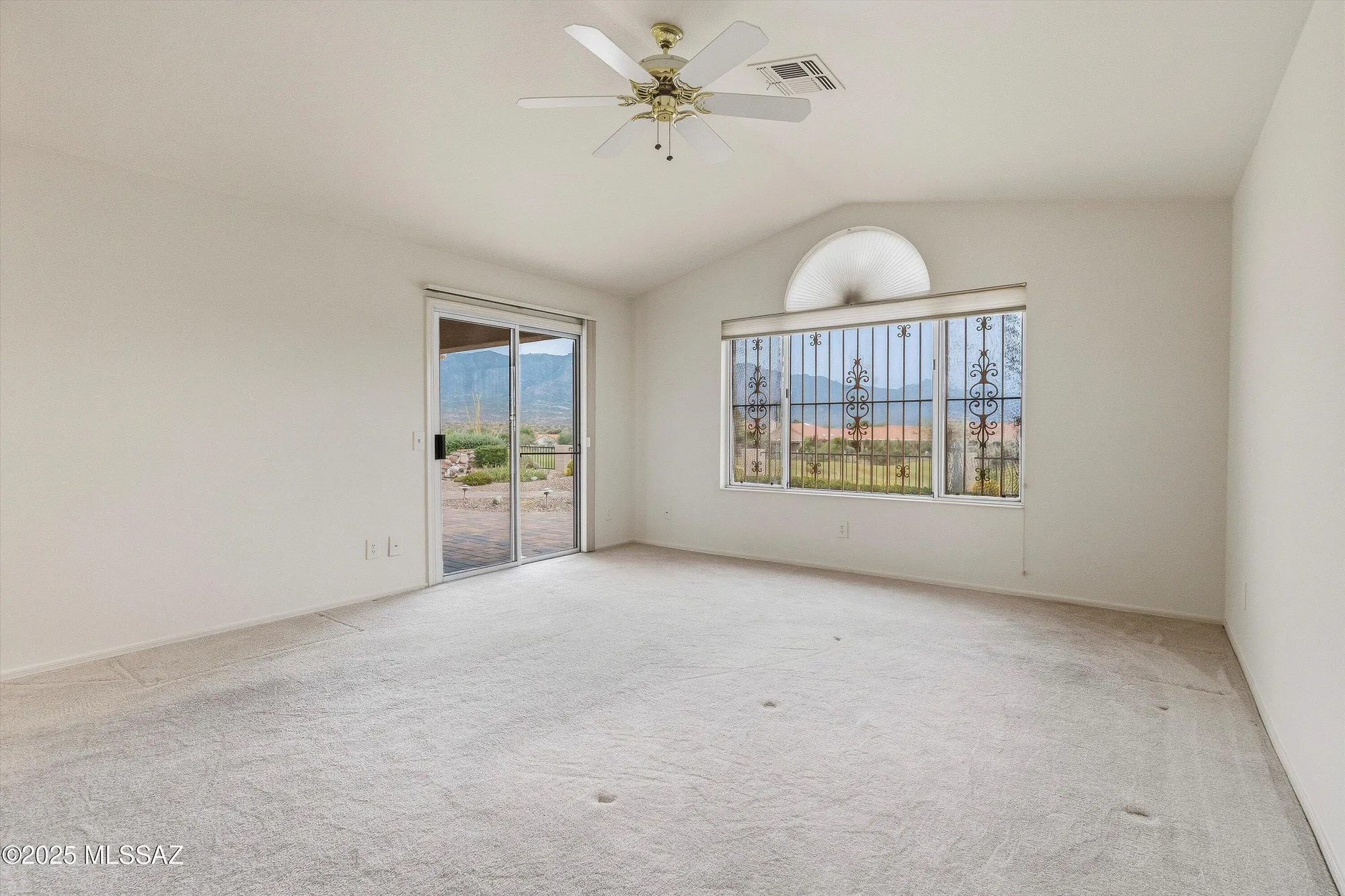 Property Slideshow image 15 of 49 | 64235 e greenbelt ln, Saddlebrooke, AZ, 85739