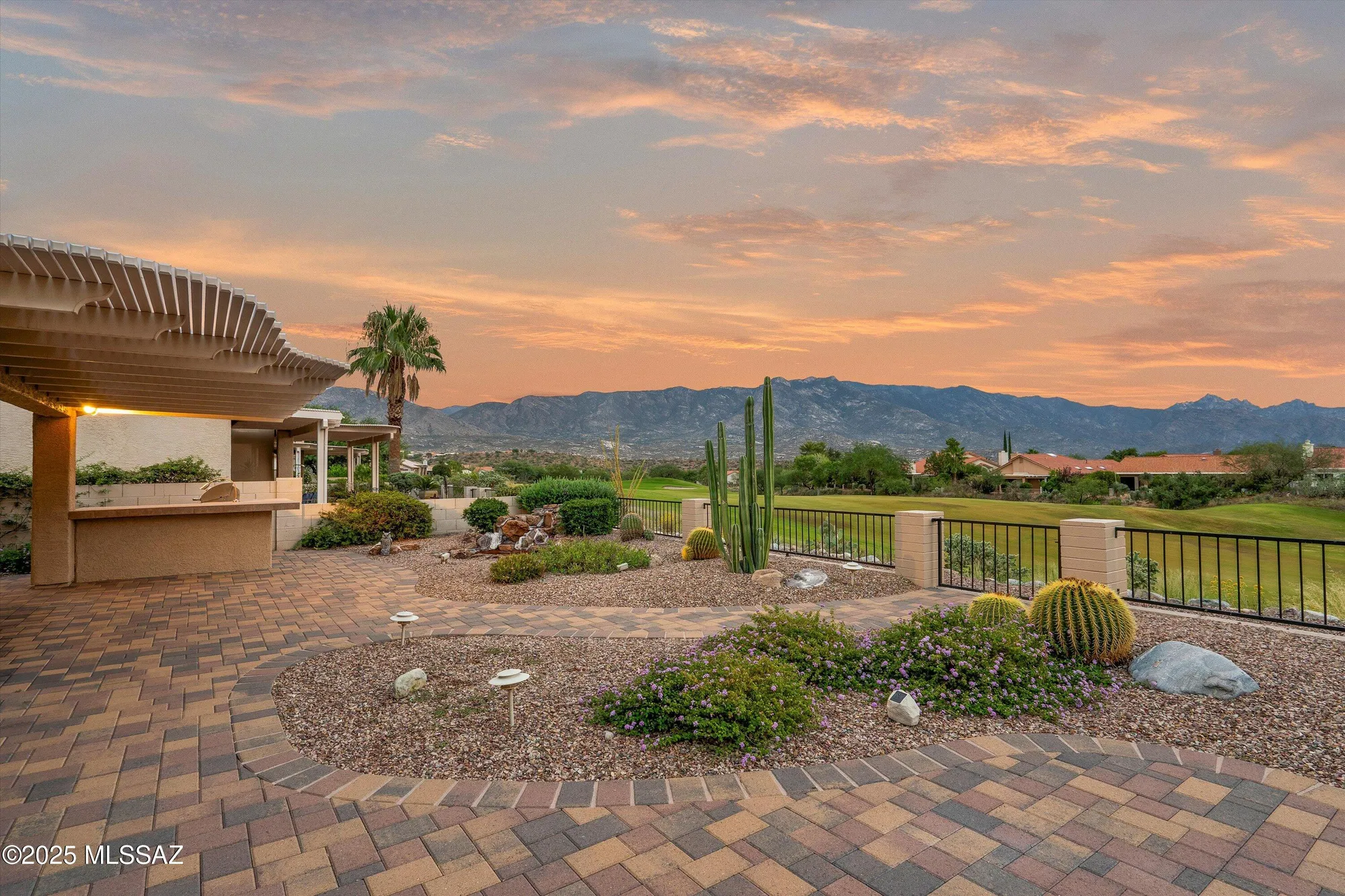 Property Slideshow image 36 of 49 | 64235 e greenbelt ln, Saddlebrooke, AZ, 85739