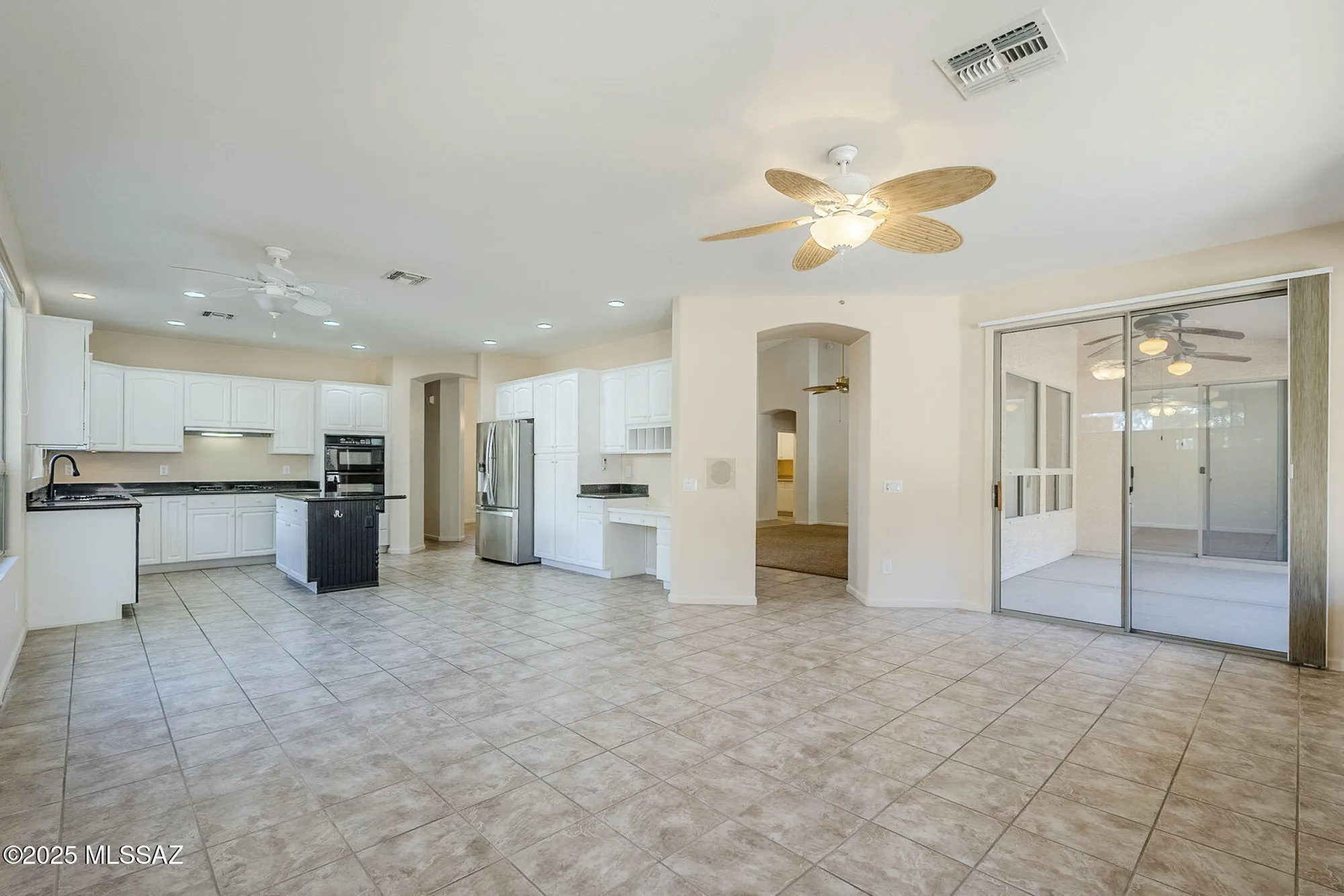 Property Slideshow image 30 of 49 | 38994 s windwood dr, Tucson, AZ, 85739