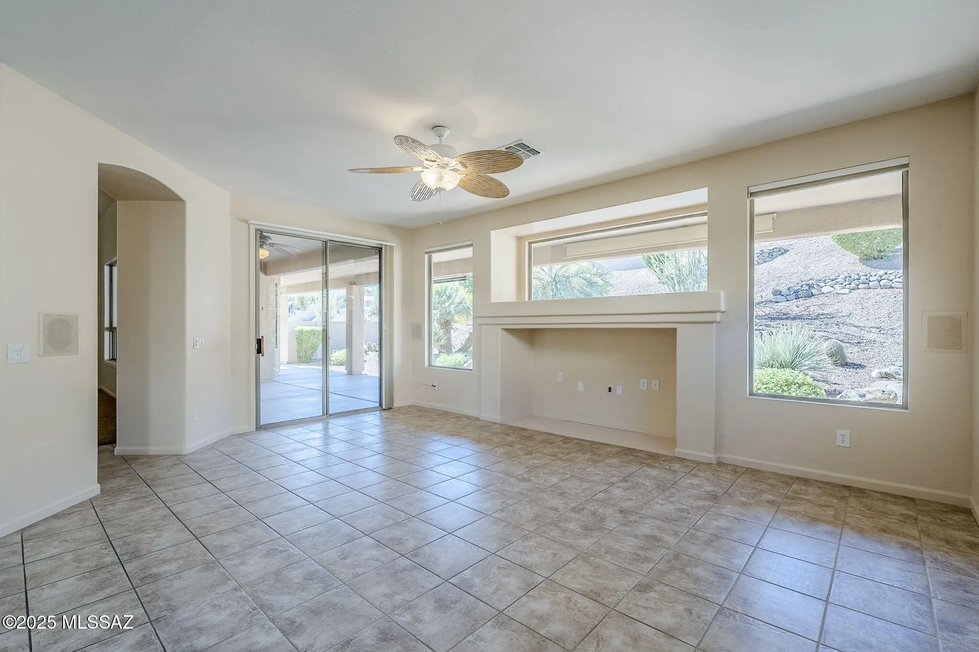 Property Slideshow image 7 of 49 | 38994 s windwood dr, Tucson, AZ, 85739